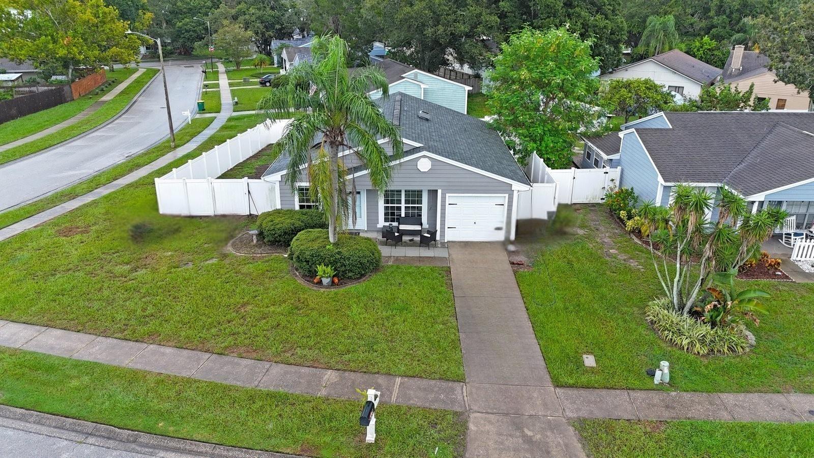 Image 17 of 27 For 3861 Regent Drive