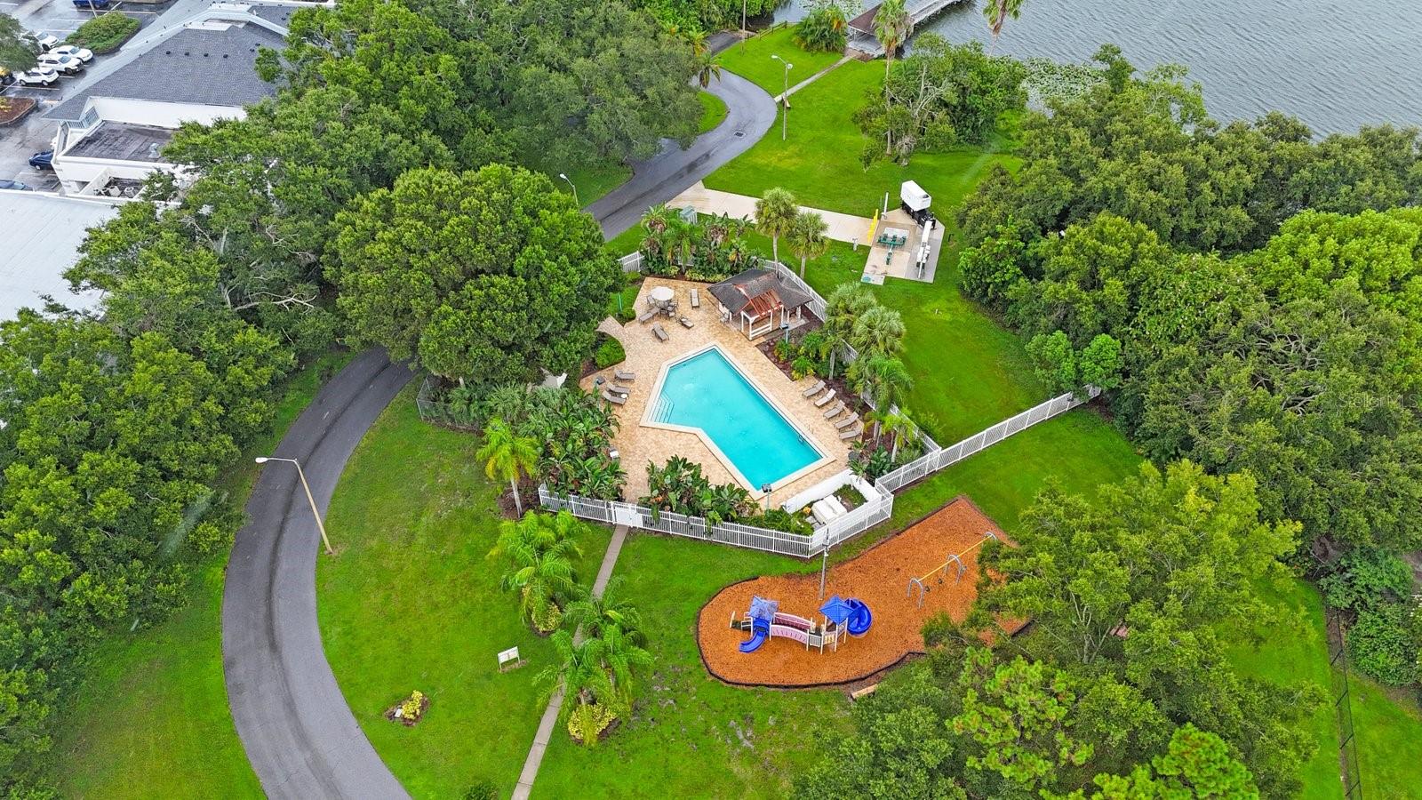 Image 28 of 36 For 3861 Regent Drive