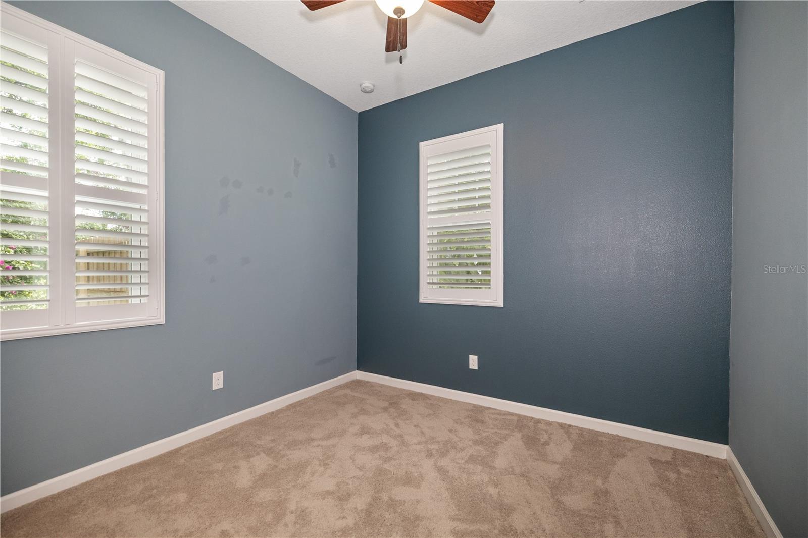 Listing photo id 39 for 3010 Ola Avenue