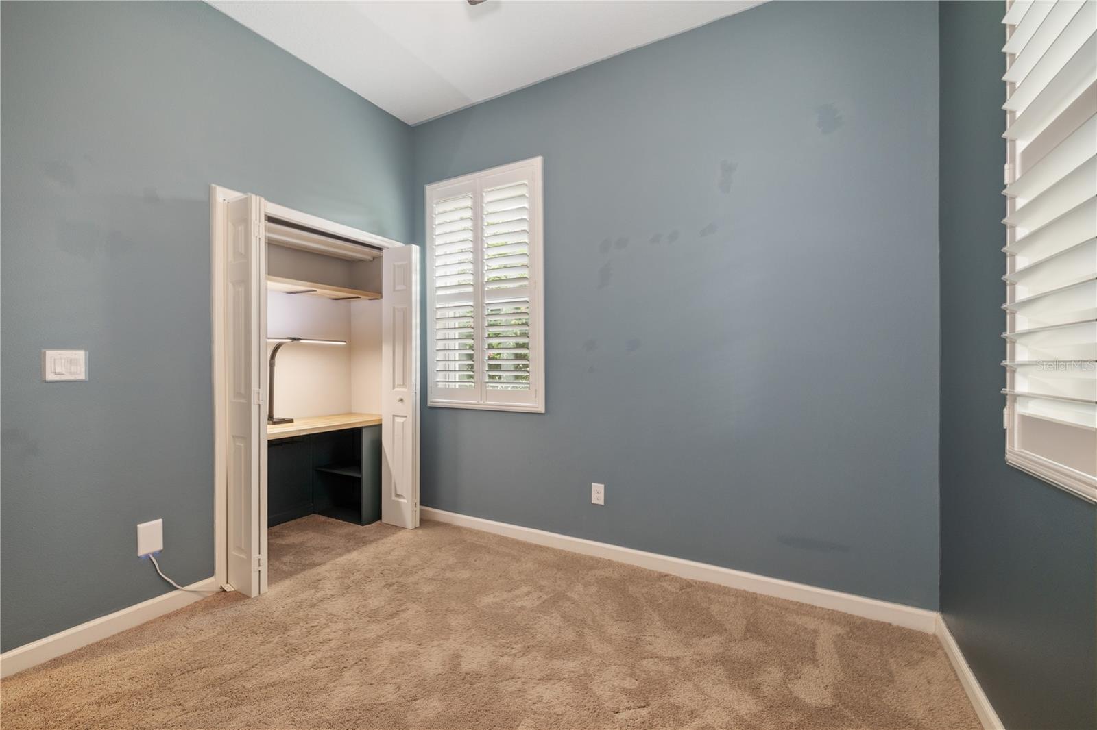 Listing photo id 40 for 3010 Ola Avenue