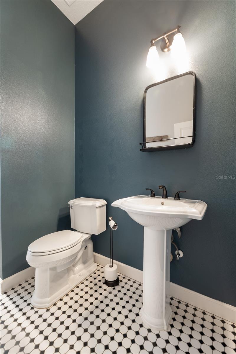 Listing photo id 42 for 3010 Ola Avenue