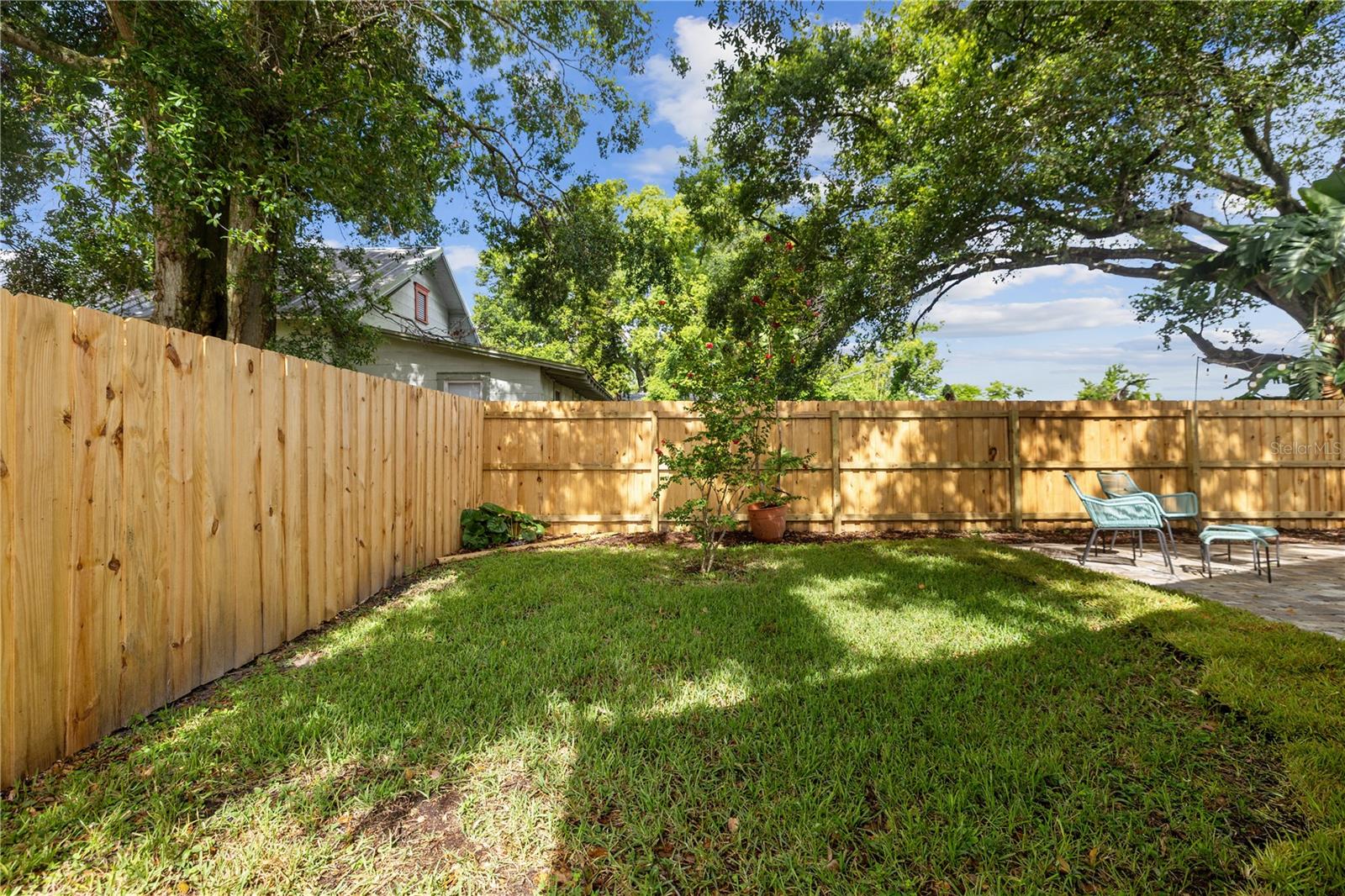 Listing photo id 55 for 3010 Ola Avenue