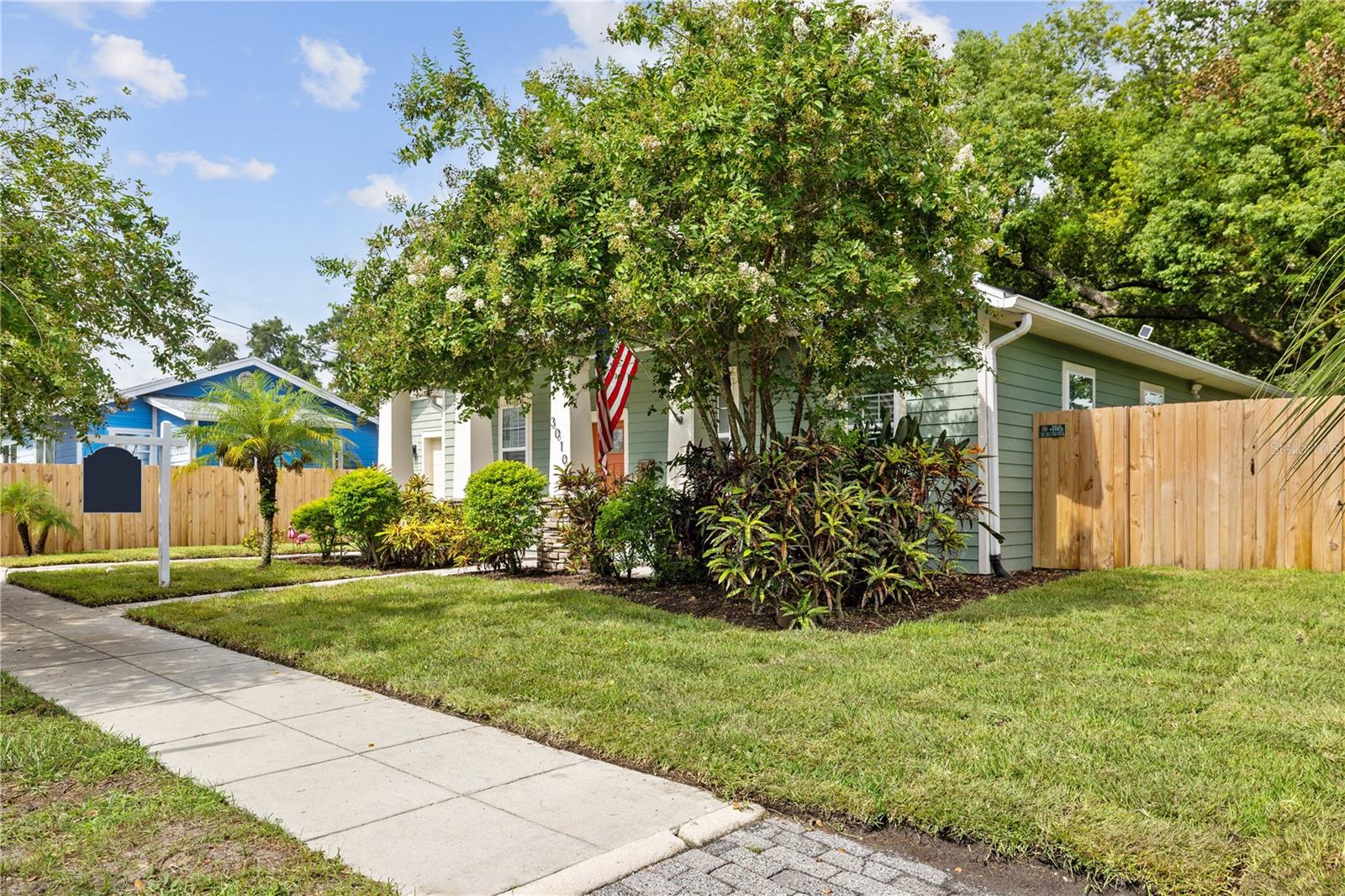 Listing photo id 59 for 3010 Ola Avenue