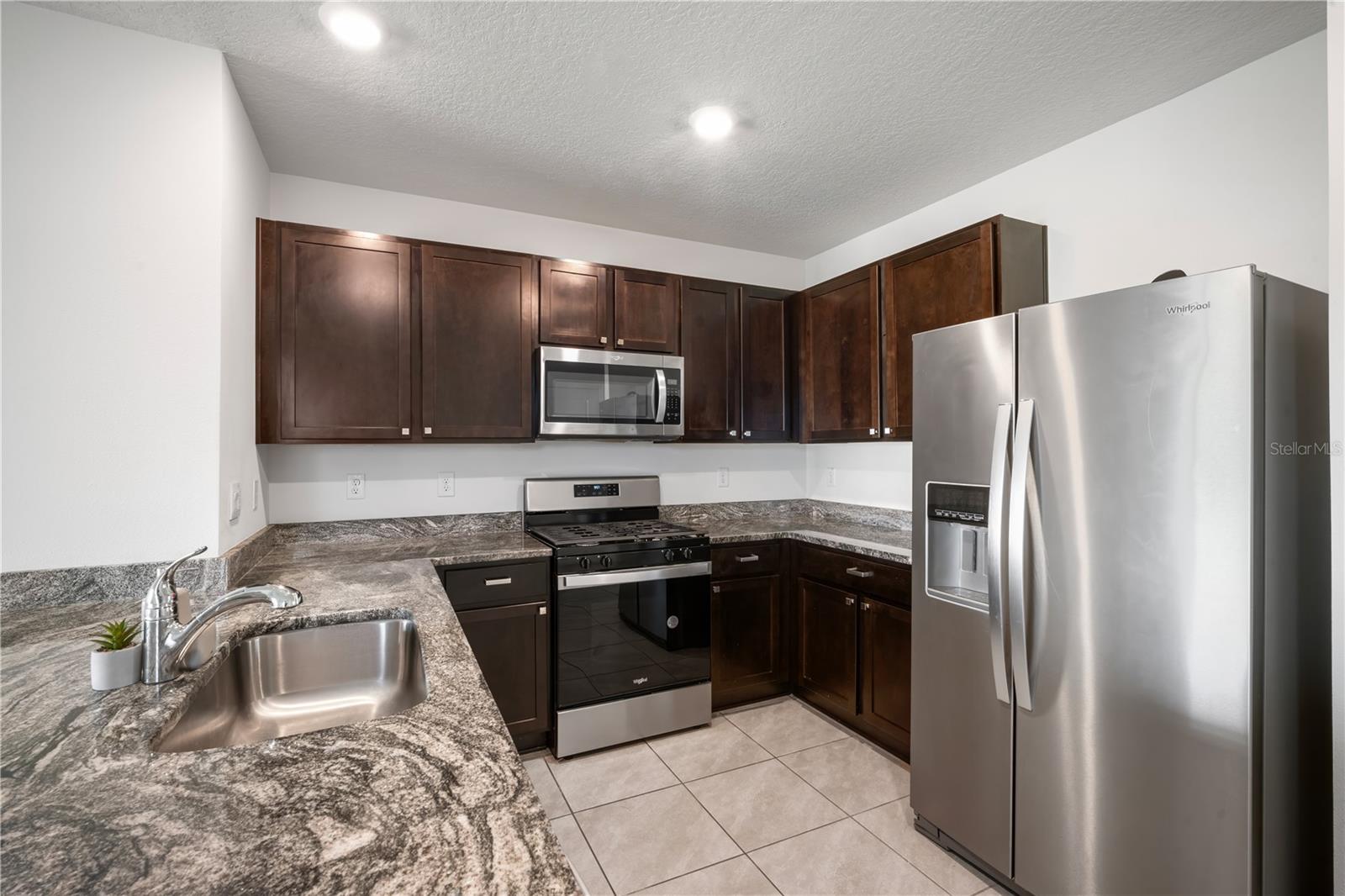 Image 12 of 23 For 35694 Sunflower Hill Drive