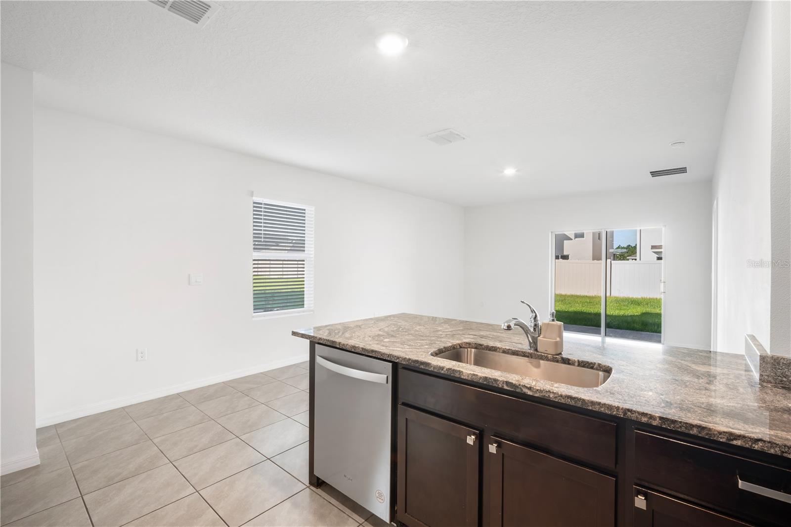 Image 13 of 23 For 35694 Sunflower Hill Drive
