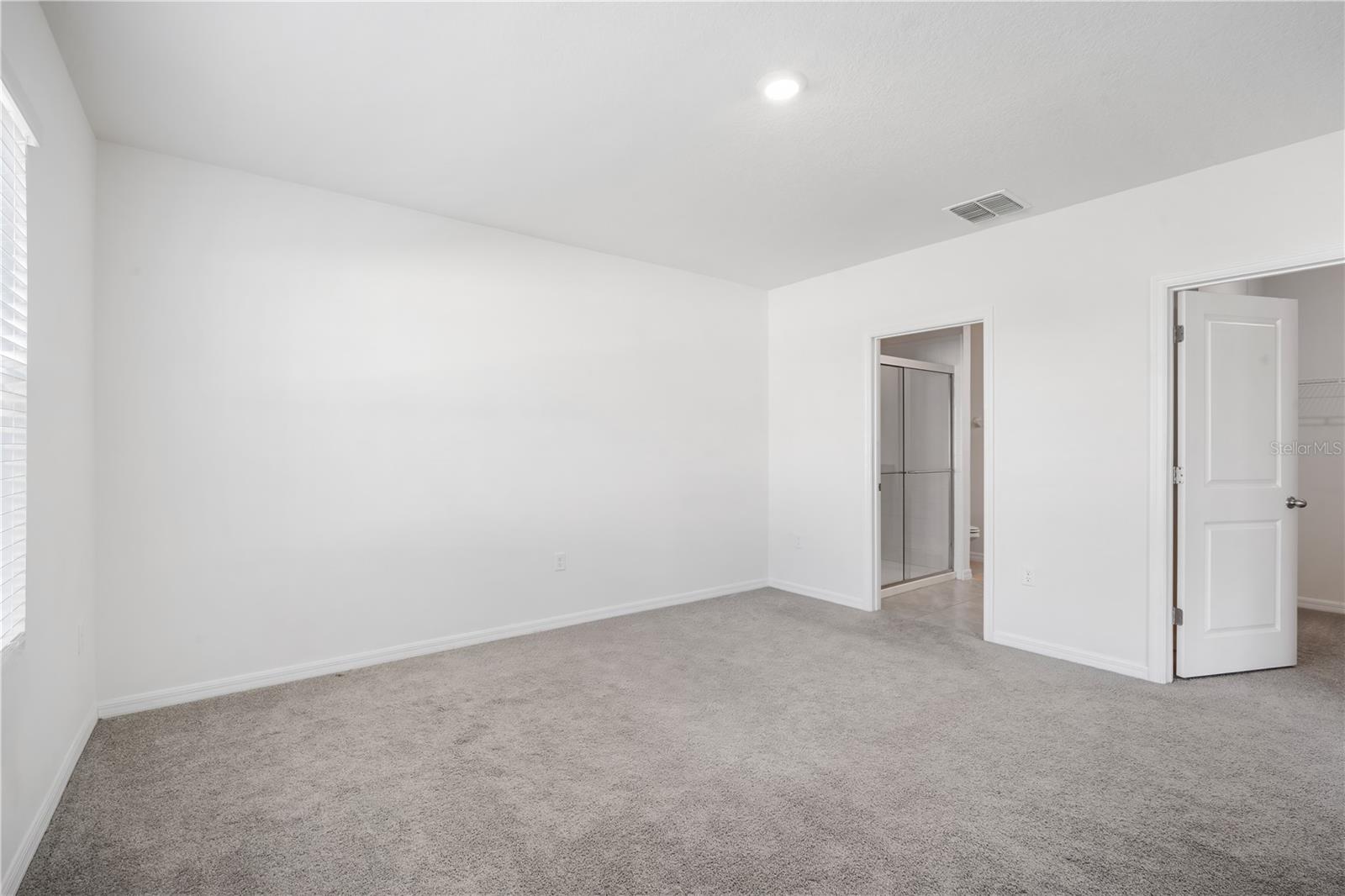 Image 17 of 23 For 35694 Sunflower Hill Drive