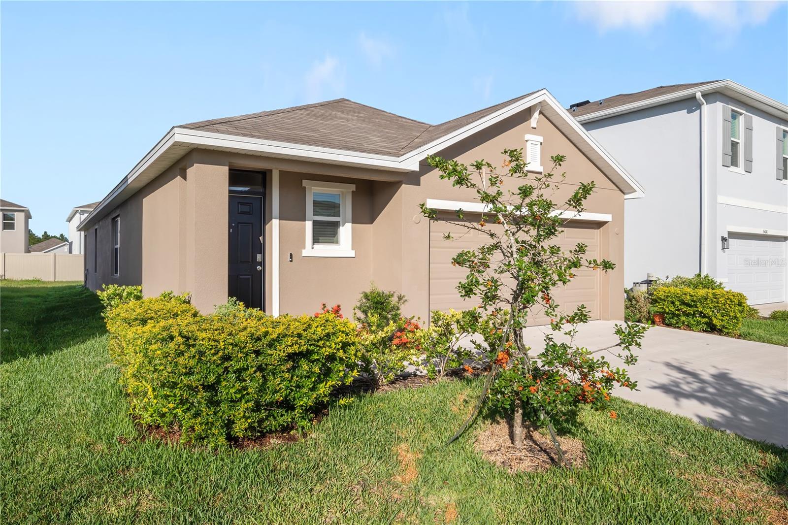 Image 3 of 23 For 35694 Sunflower Hill Drive