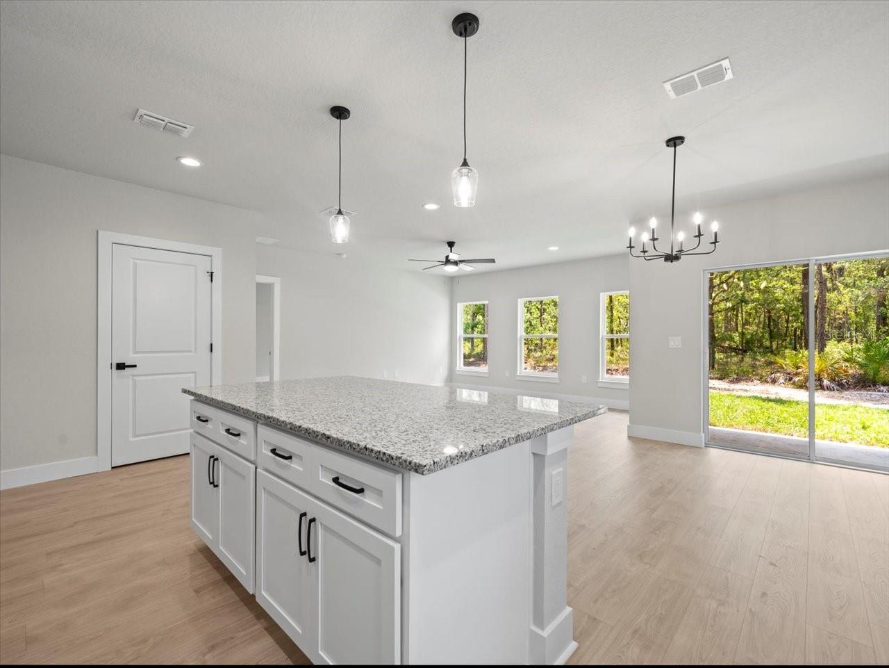 Image 5 of 19 For 16204 Malden Road
