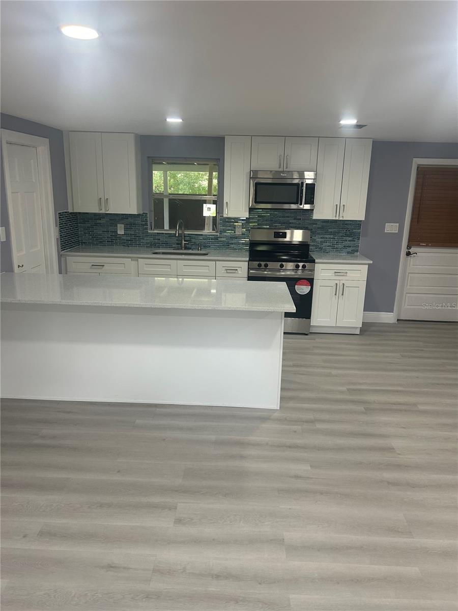 Image 2 of 11 For 4623 60th Street E