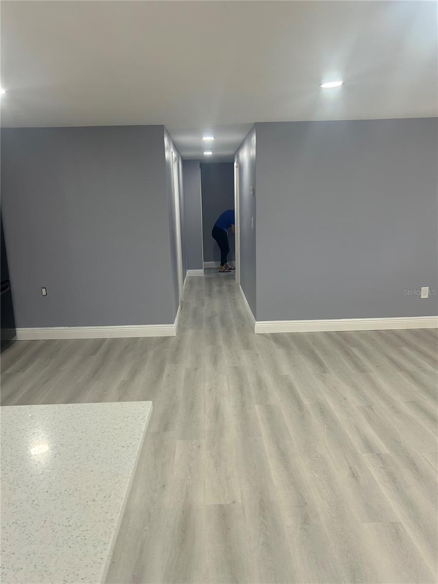Image 4 of 11 For 4623 60th Street E