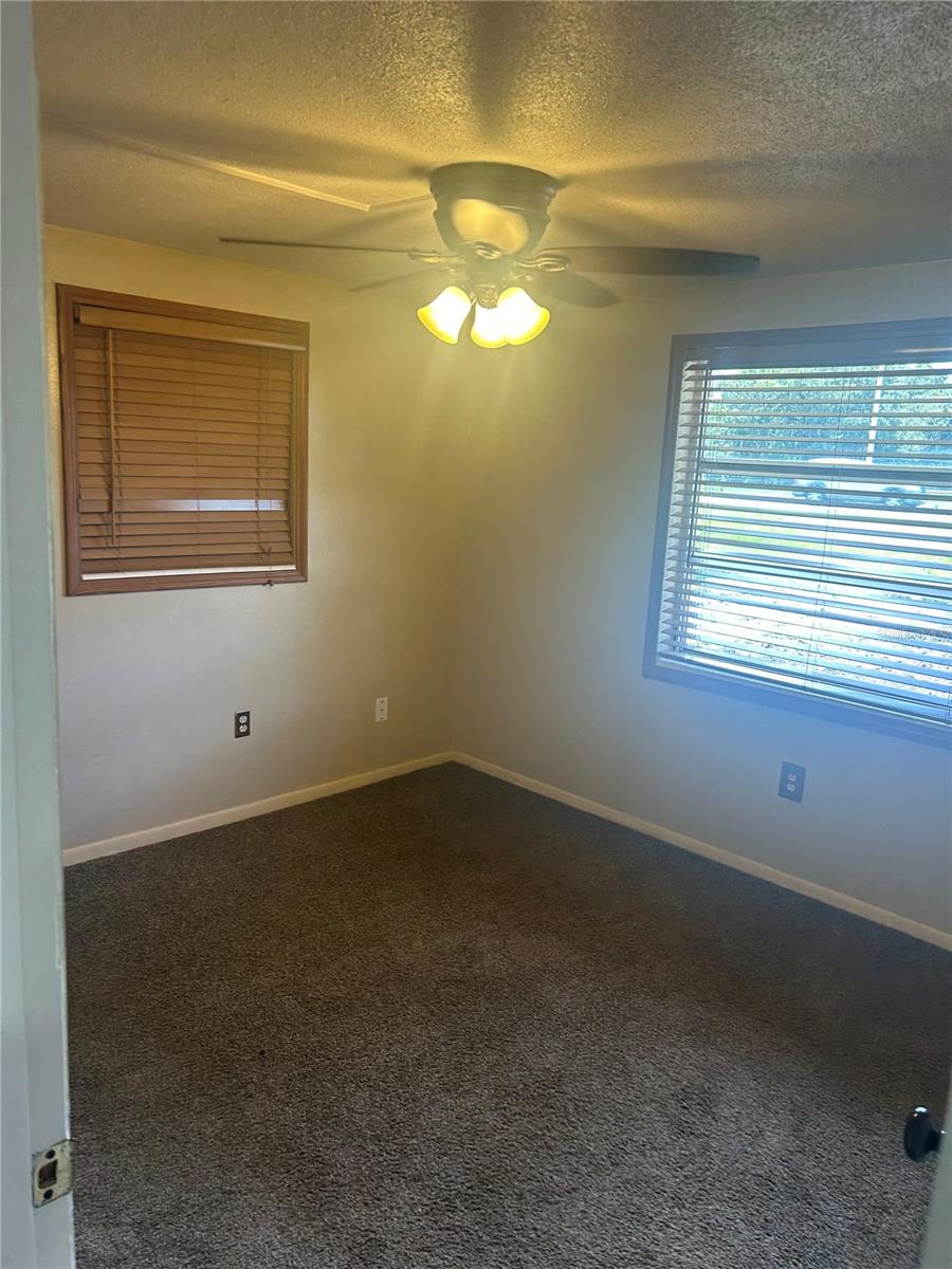 Image 6 of 11 For 4623 60th Street E