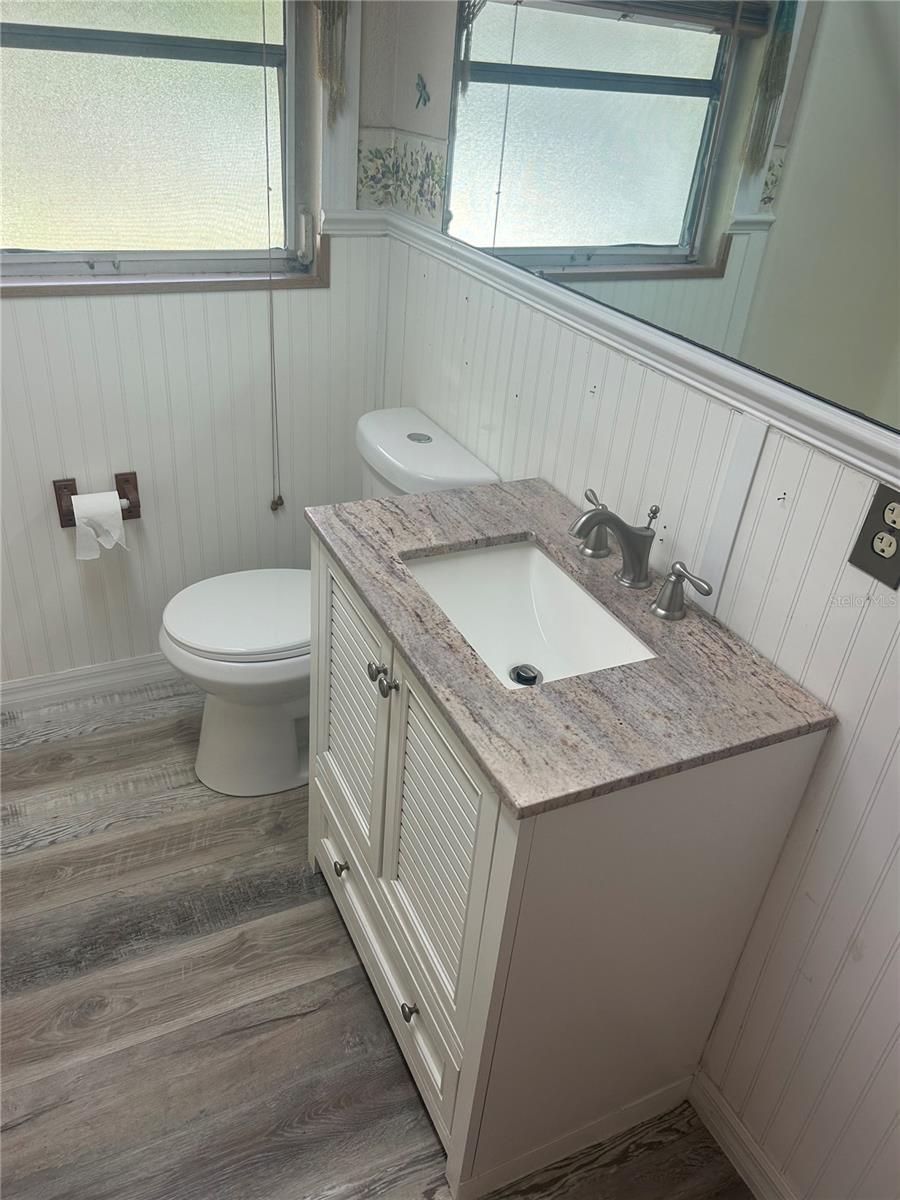 Image 7 of 11 For 4623 60th Street E