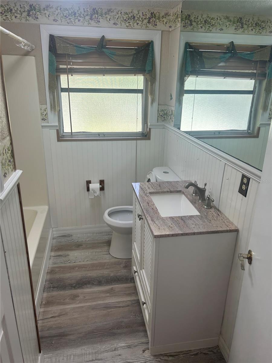 Image 8 of 11 For 4623 60th Street E
