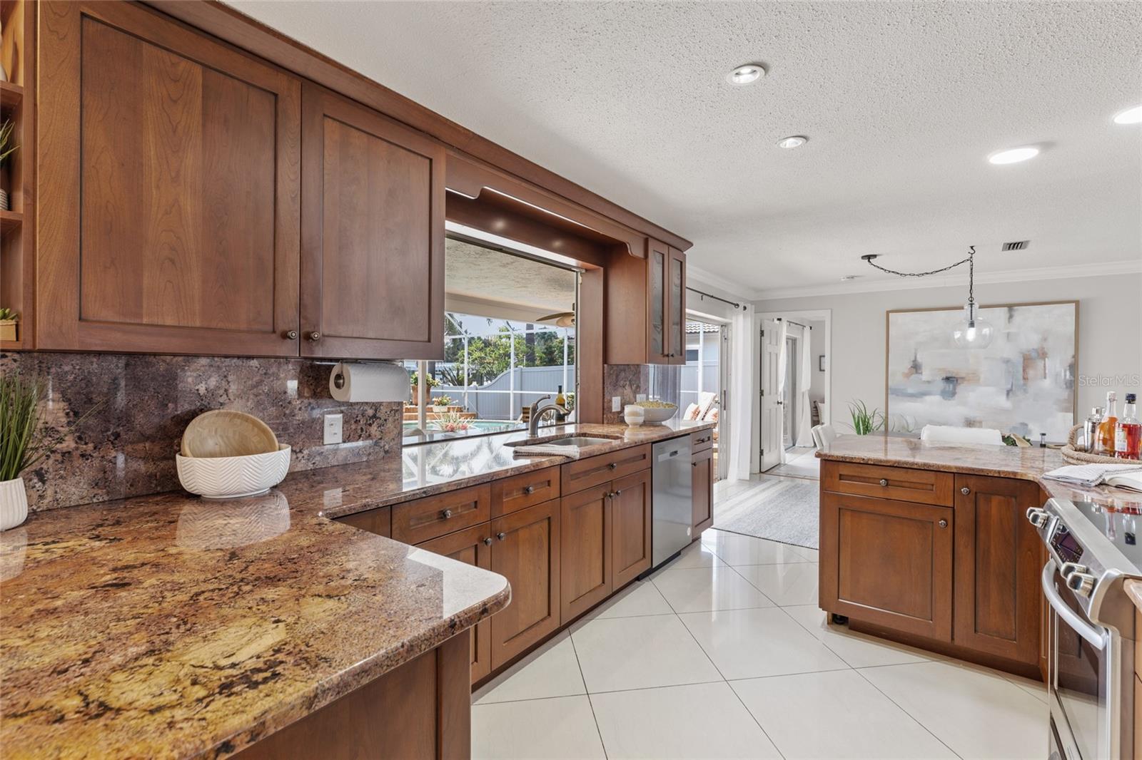 Image 37 of 80 For 4172 48th Avenue S