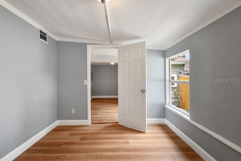 Image 19 of 30 For 1616 13th Street S A