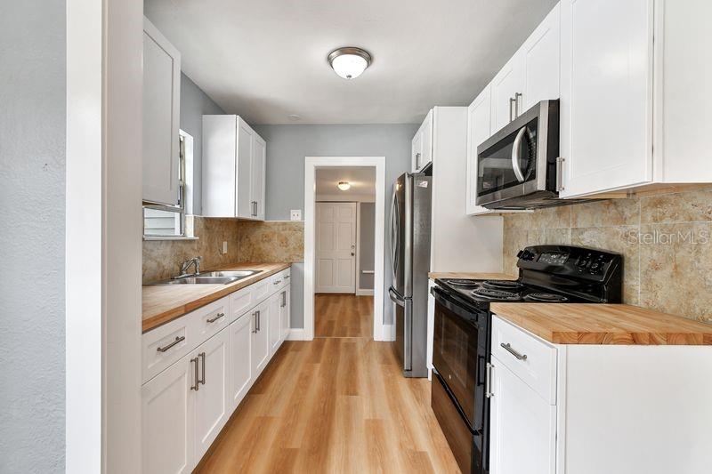 Image 6 of 30 For 1616 13th Street S A