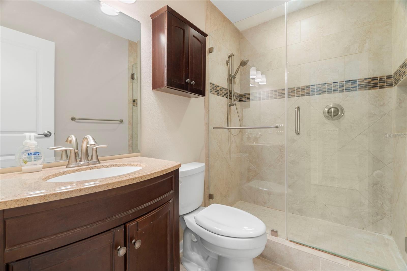 Image 14 of 27 For 4215 East Bay Drive 1601d