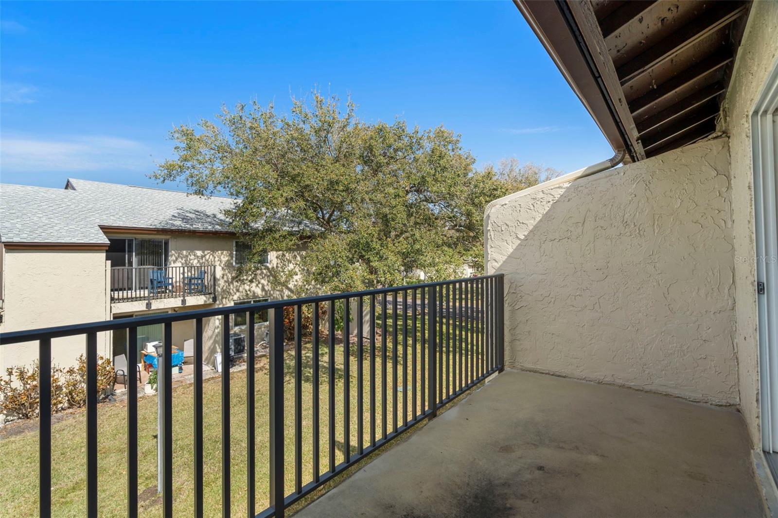 Image 19 of 27 For 4215 East Bay Drive 1601d