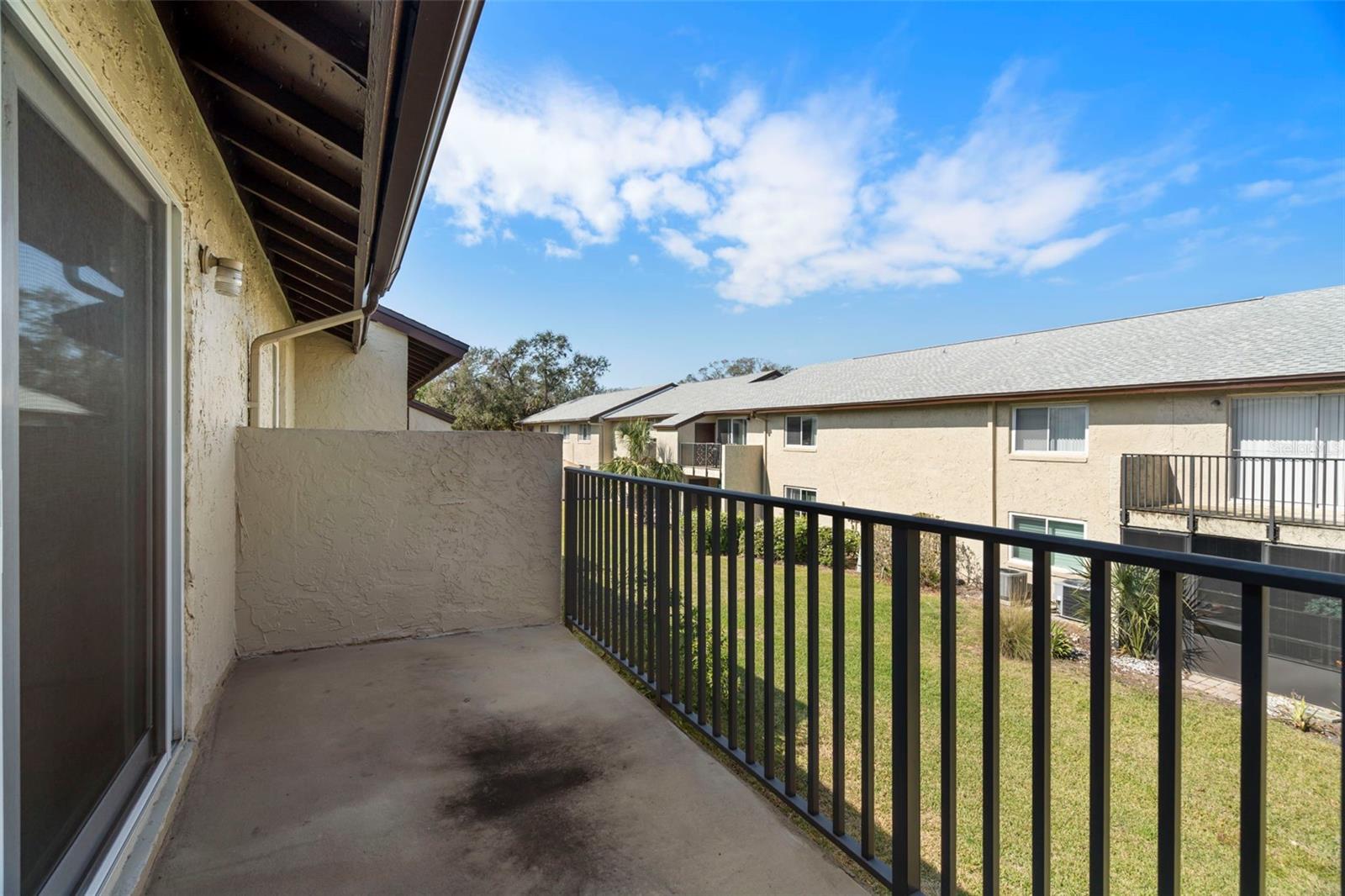 Image 20 of 27 For 4215 East Bay Drive 1601d