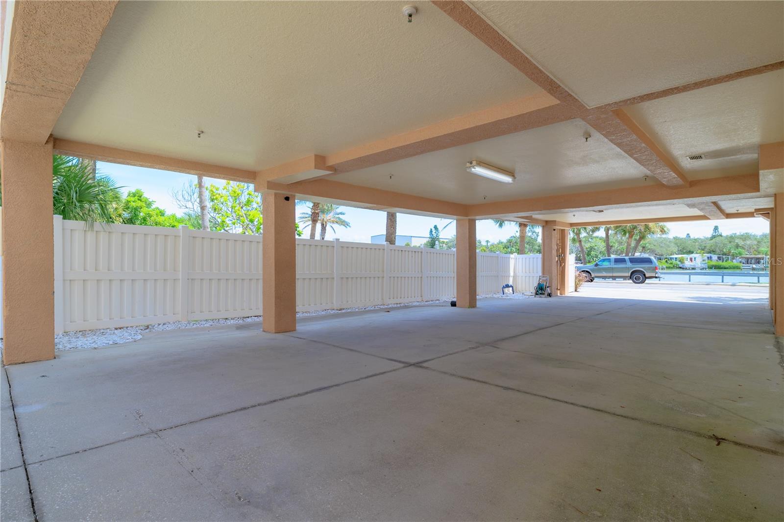 Image 11 of 49 For 44 Gulf Boulevard 204