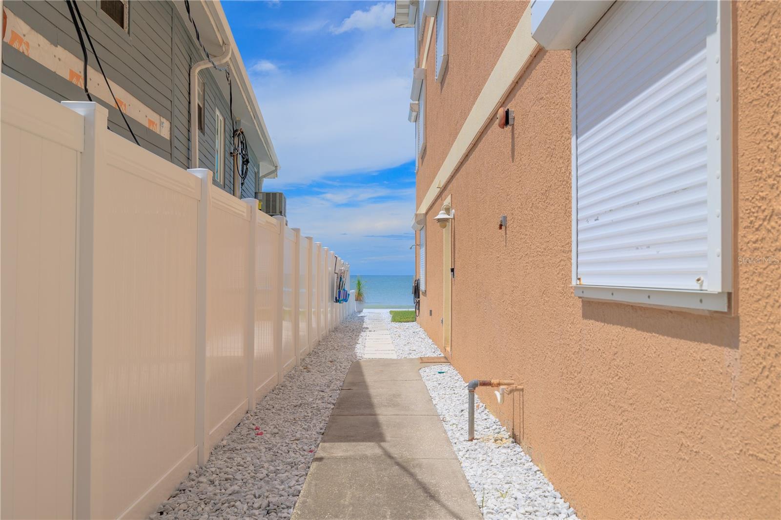 Image 14 of 49 For 44 Gulf Boulevard 204
