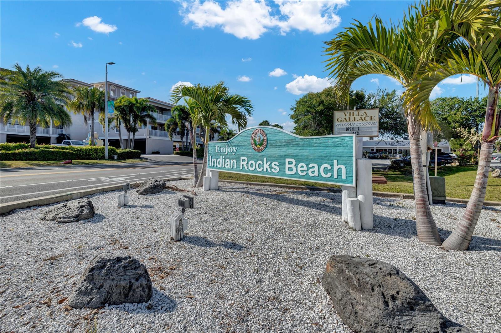 Image 45 of 49 For 44 Gulf Boulevard 204