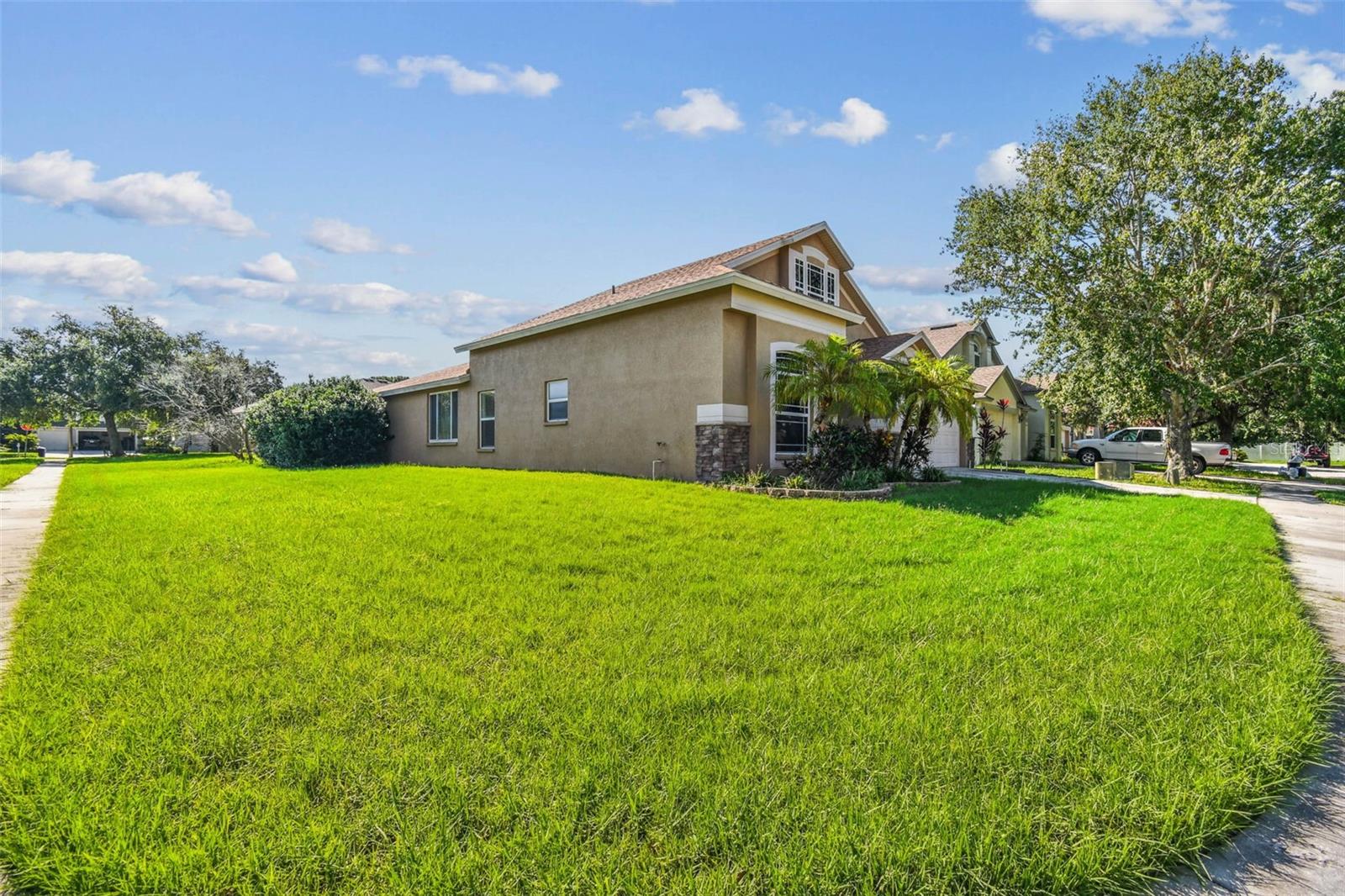 Listing photo id 5 for 34828 Prairie Ridge Way