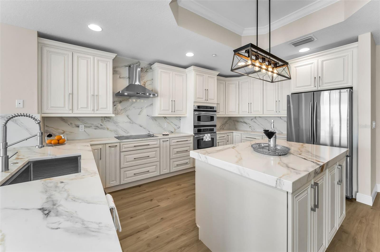 Image 30 of 77 For 17745 Gulf Boulevard 202