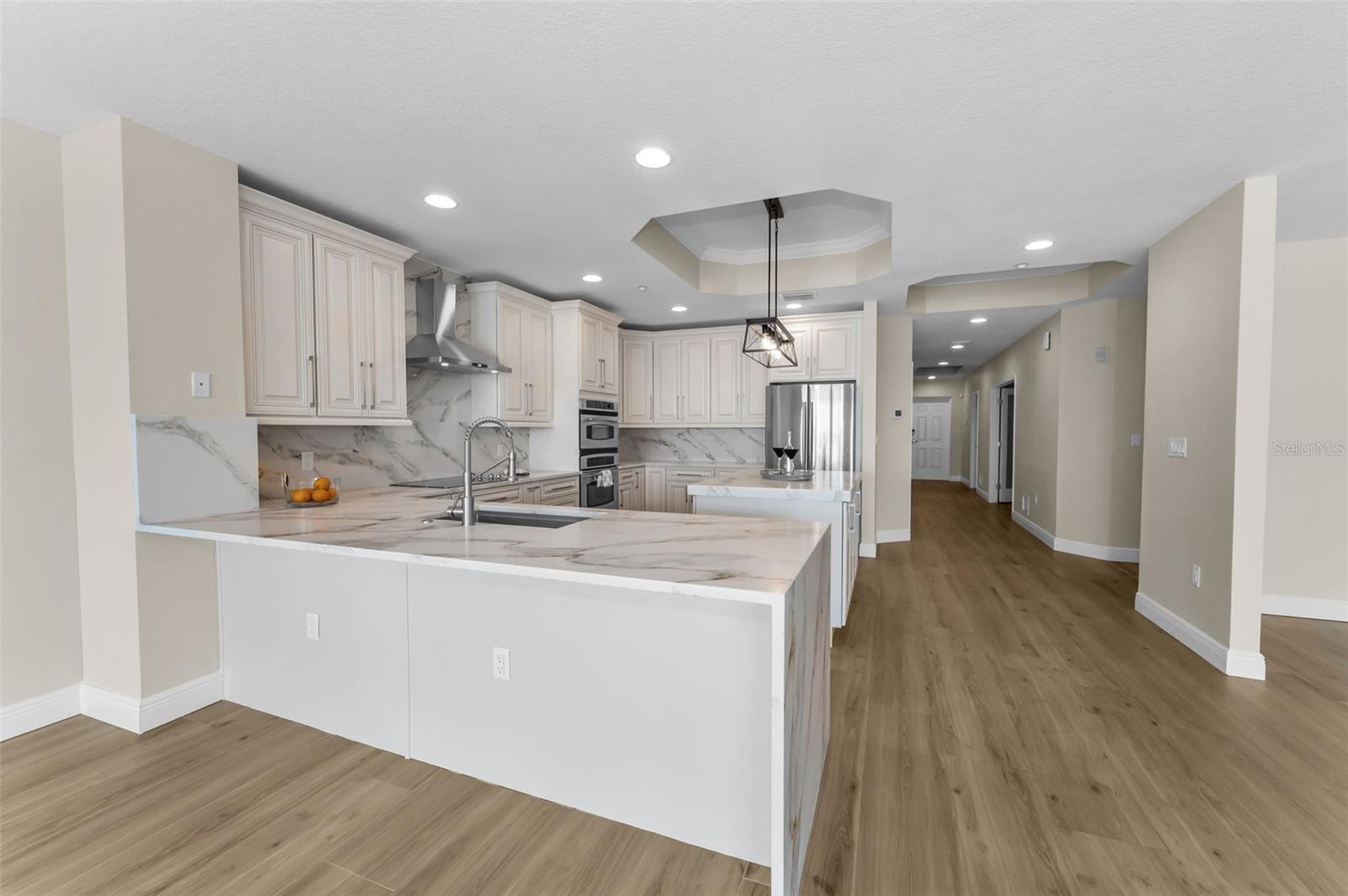 Image 35 of 77 For 17745 Gulf Boulevard 202