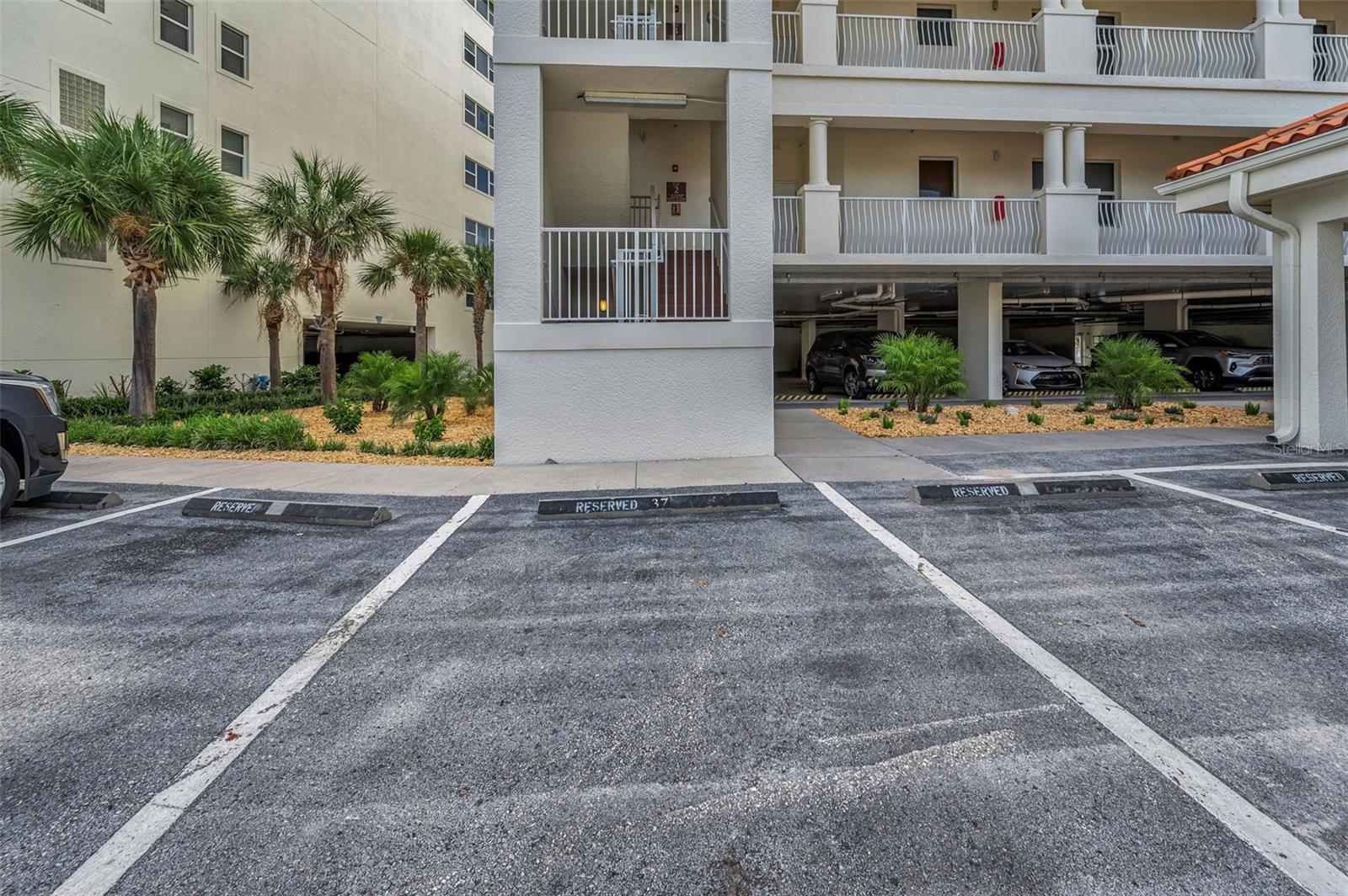 Image 66 of 77 For 17745 Gulf Boulevard 202