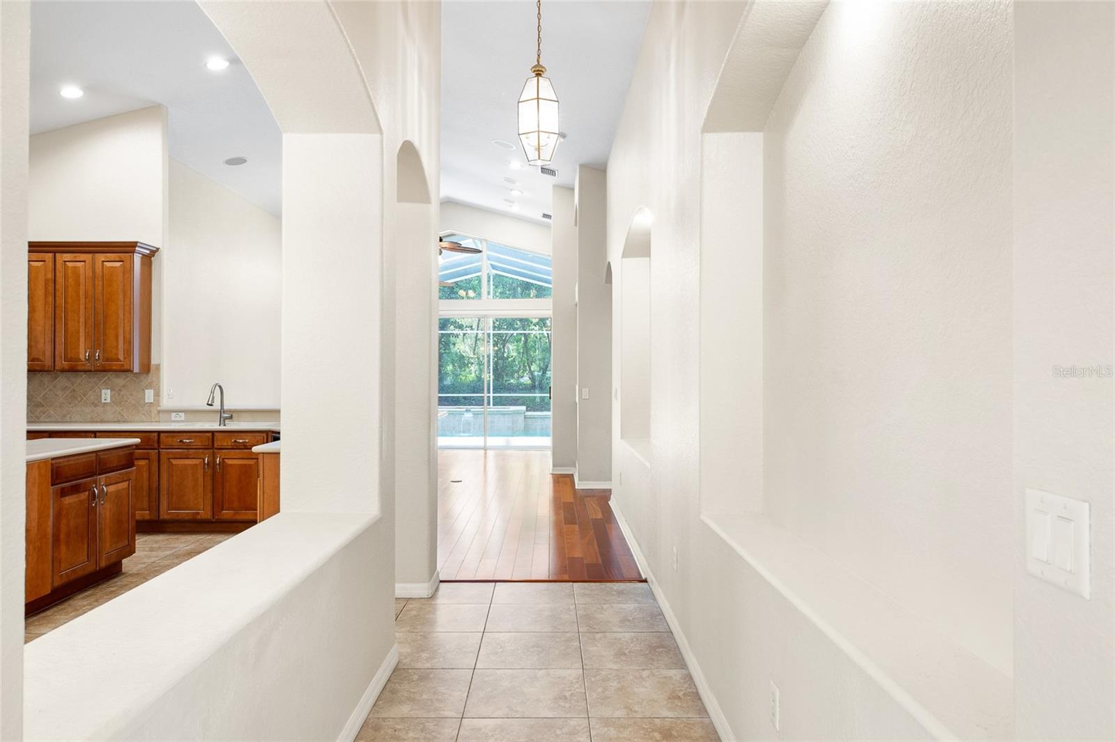 Image 10 of 50 For 27417 Silver Thatch Drive