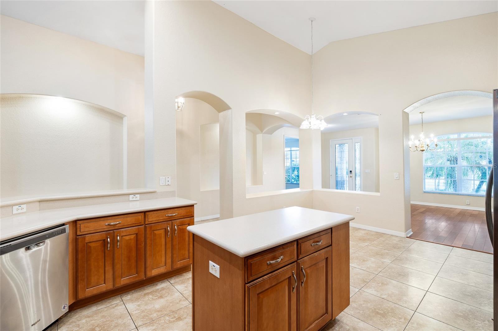 Image 14 of 50 For 27417 Silver Thatch Drive