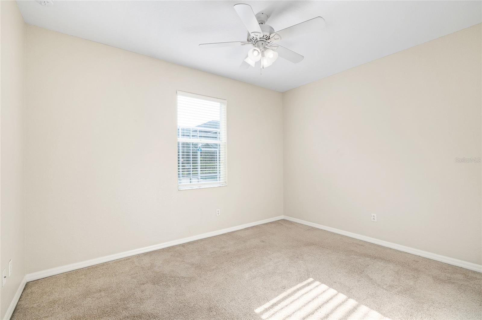 Image 35 of 50 For 27417 Silver Thatch Drive