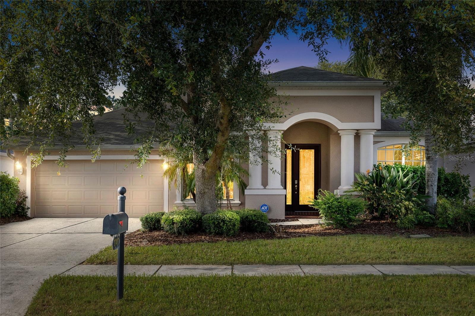 Image 4 of 50 For 27417 Silver Thatch Drive