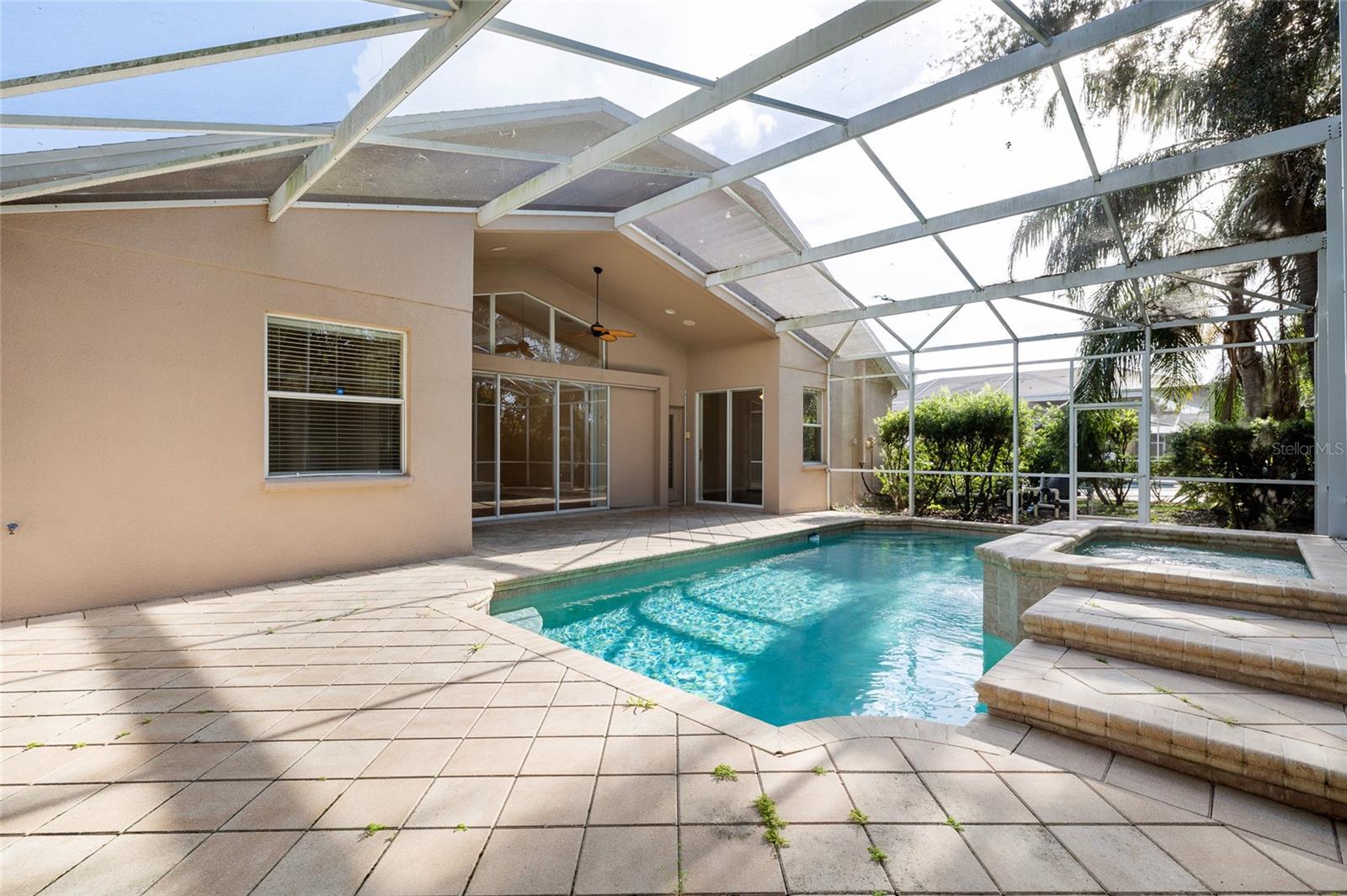 Image 40 of 50 For 27417 Silver Thatch Drive