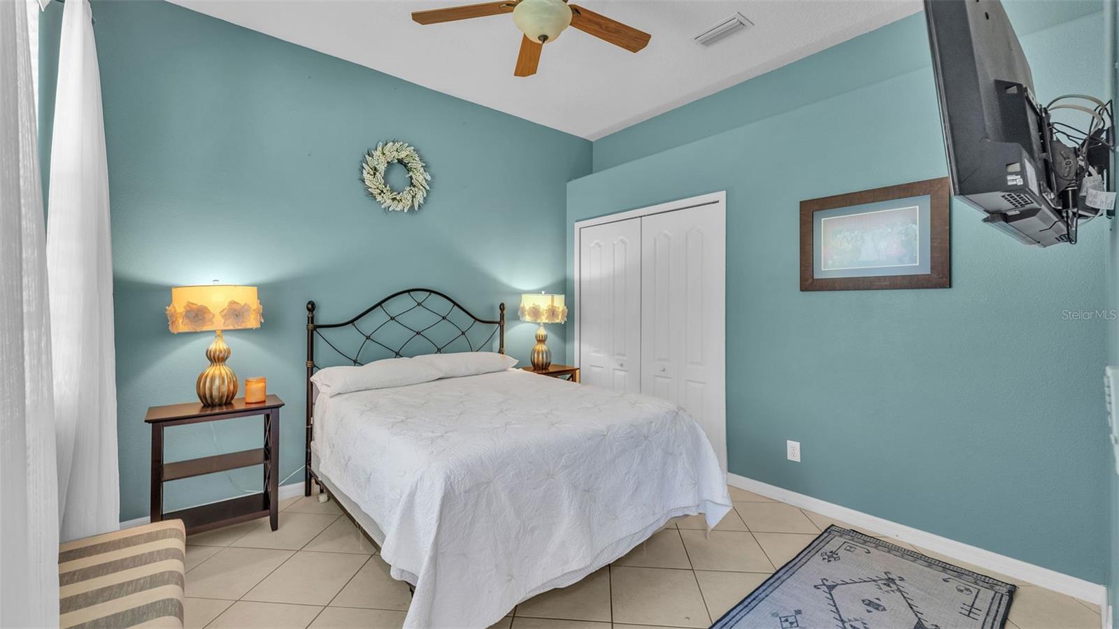 Image 13 of 39 For 10550 Bermuda Isle Drive