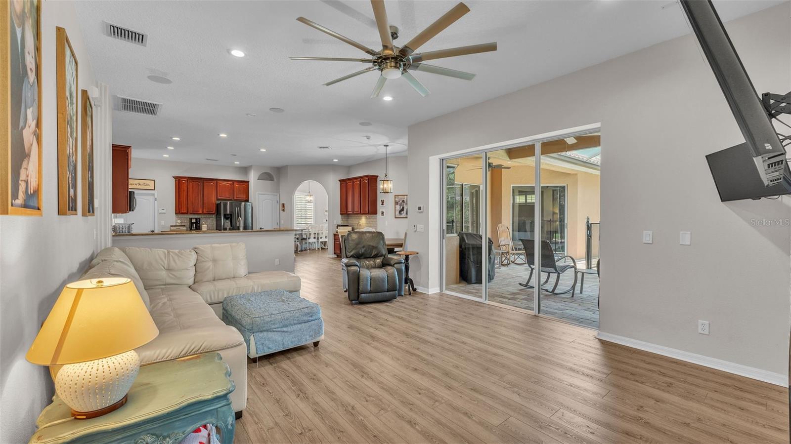 Image 15 of 39 For 10550 Bermuda Isle Drive