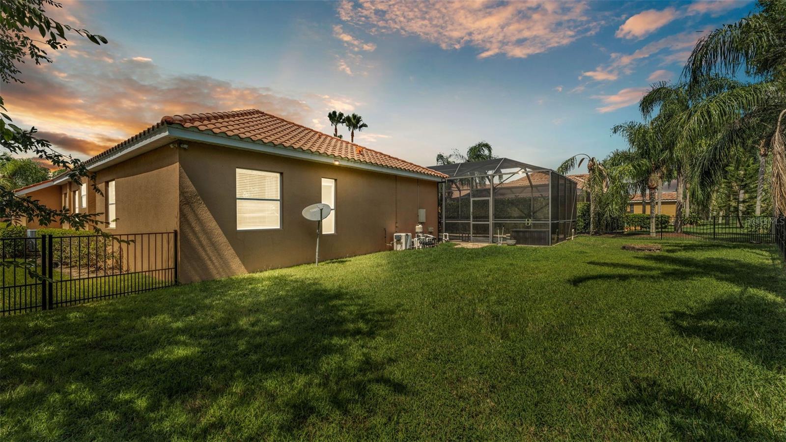 Image 2 of 39 For 10550 Bermuda Isle Drive