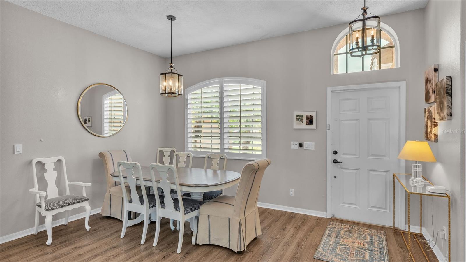 Image 8 of 39 For 10550 Bermuda Isle Drive