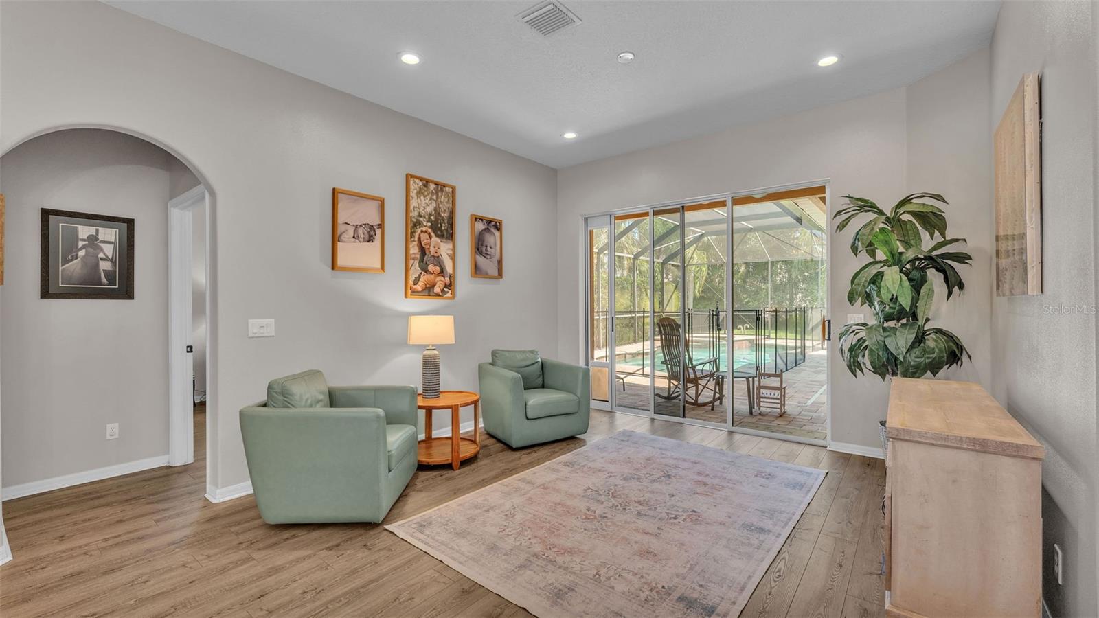 Image 9 of 39 For 10550 Bermuda Isle Drive
