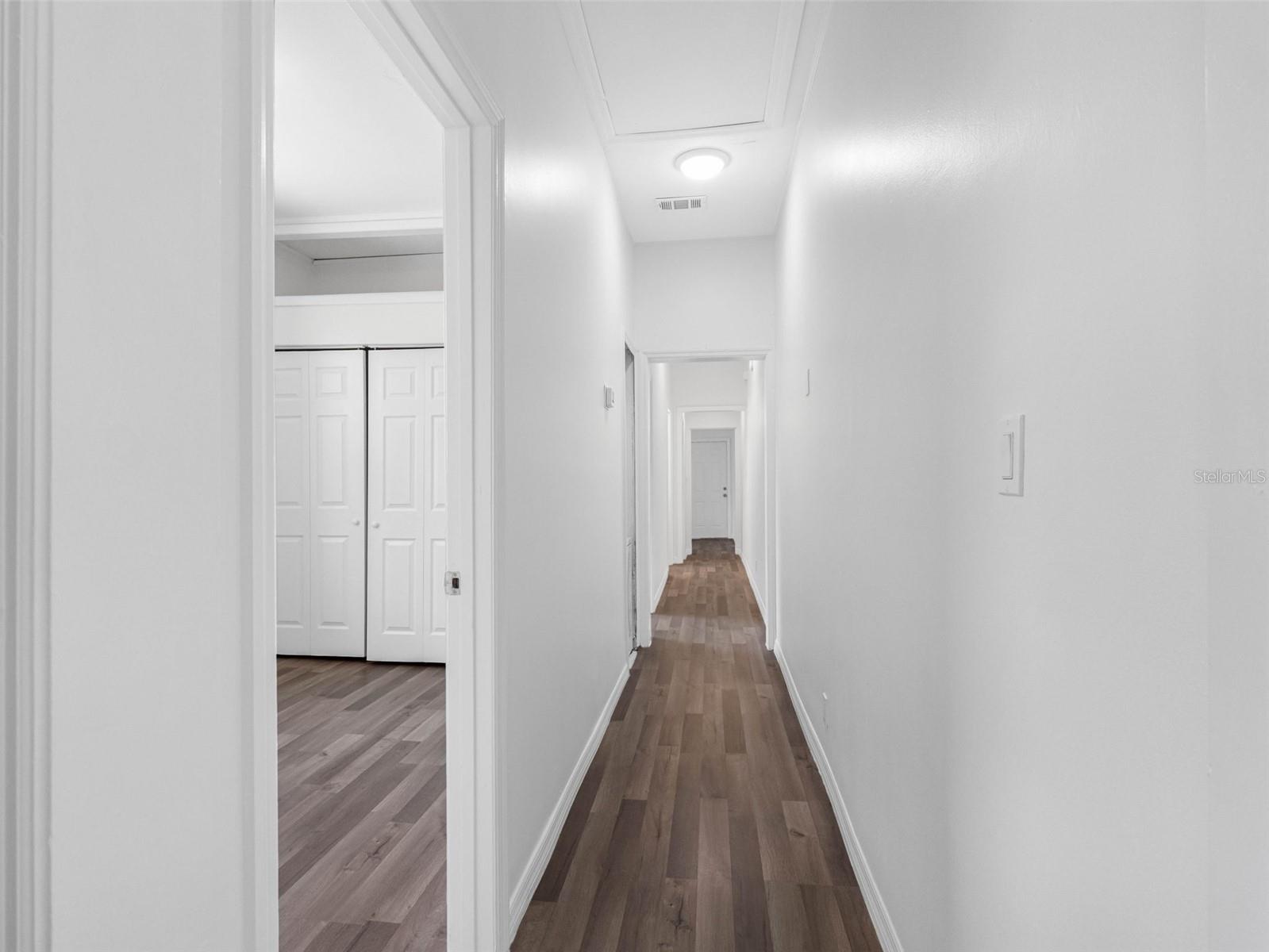 Image 10 of 59 For 2524 Cherry Street B