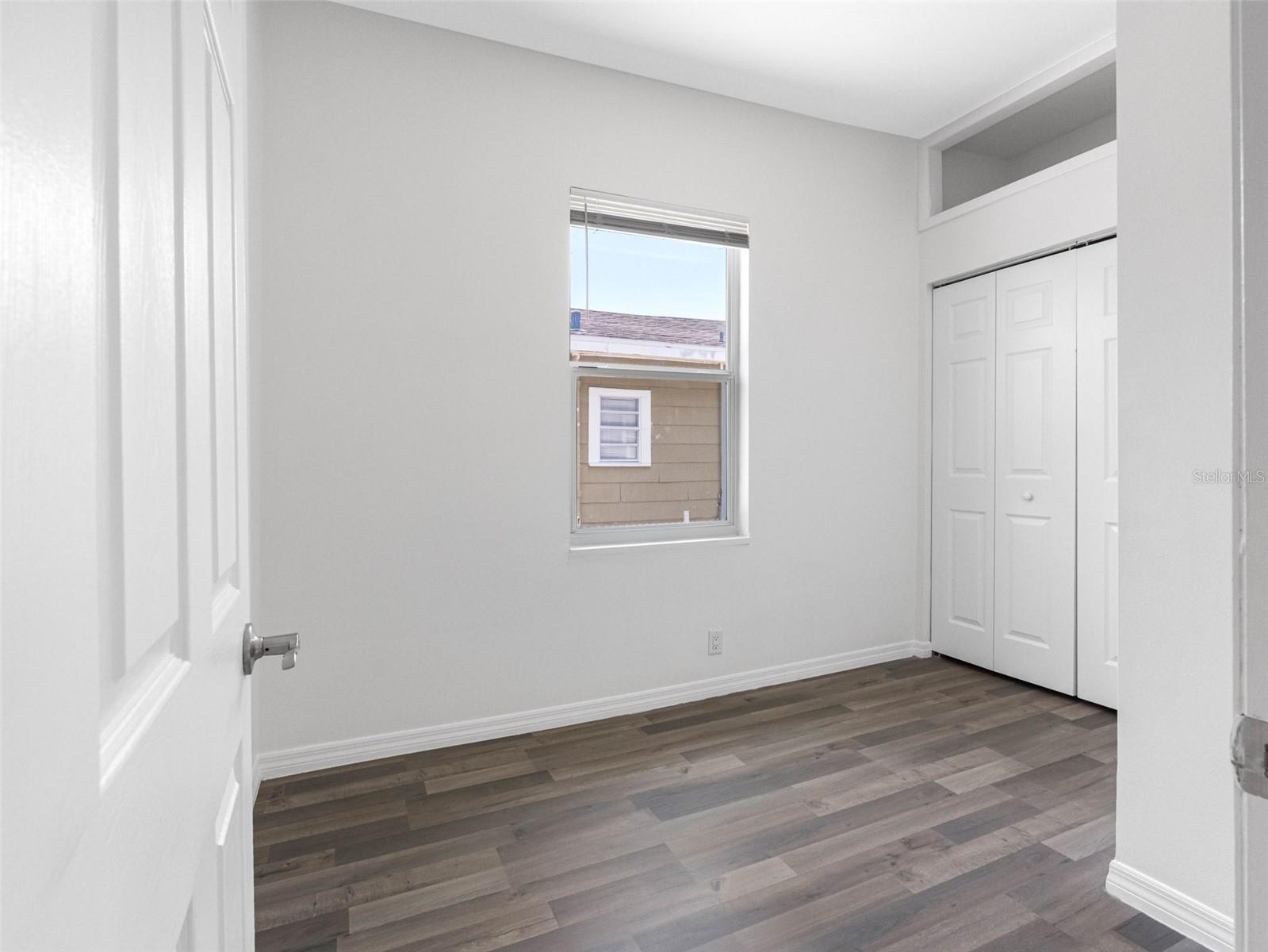 Image 14 of 59 For 2524 Cherry Street B