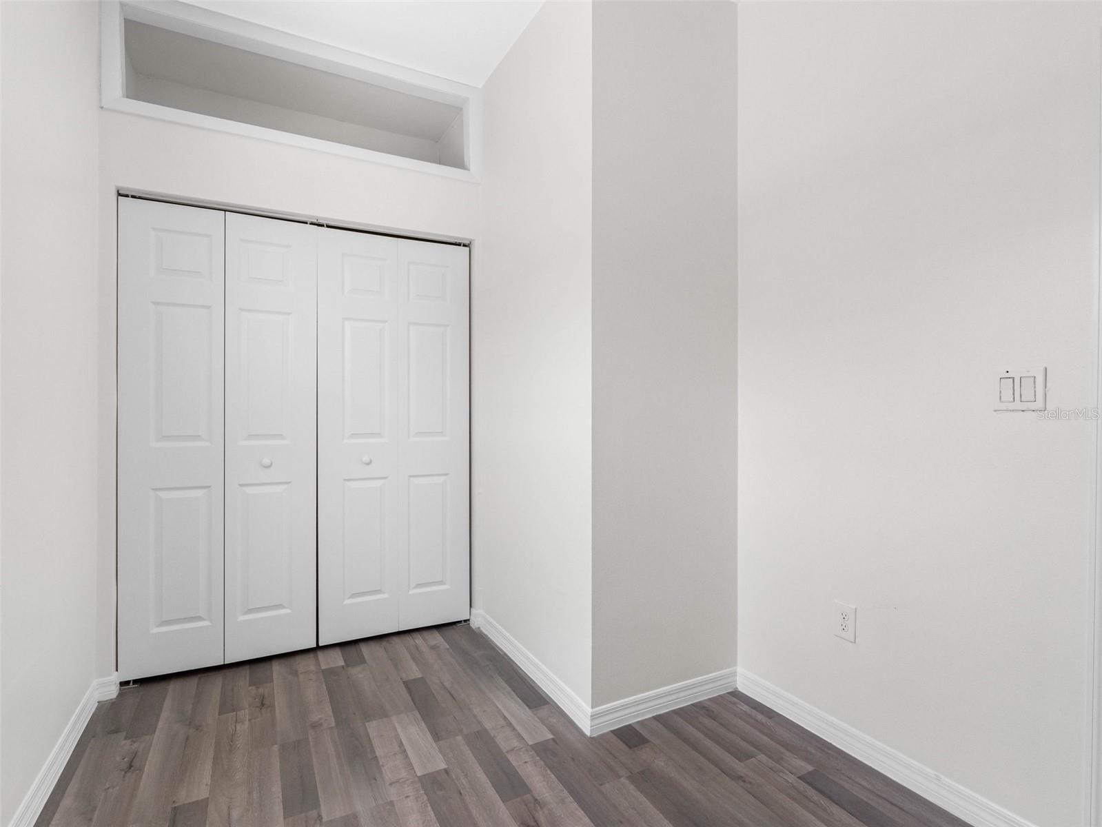 Image 15 of 59 For 2524 Cherry Street B