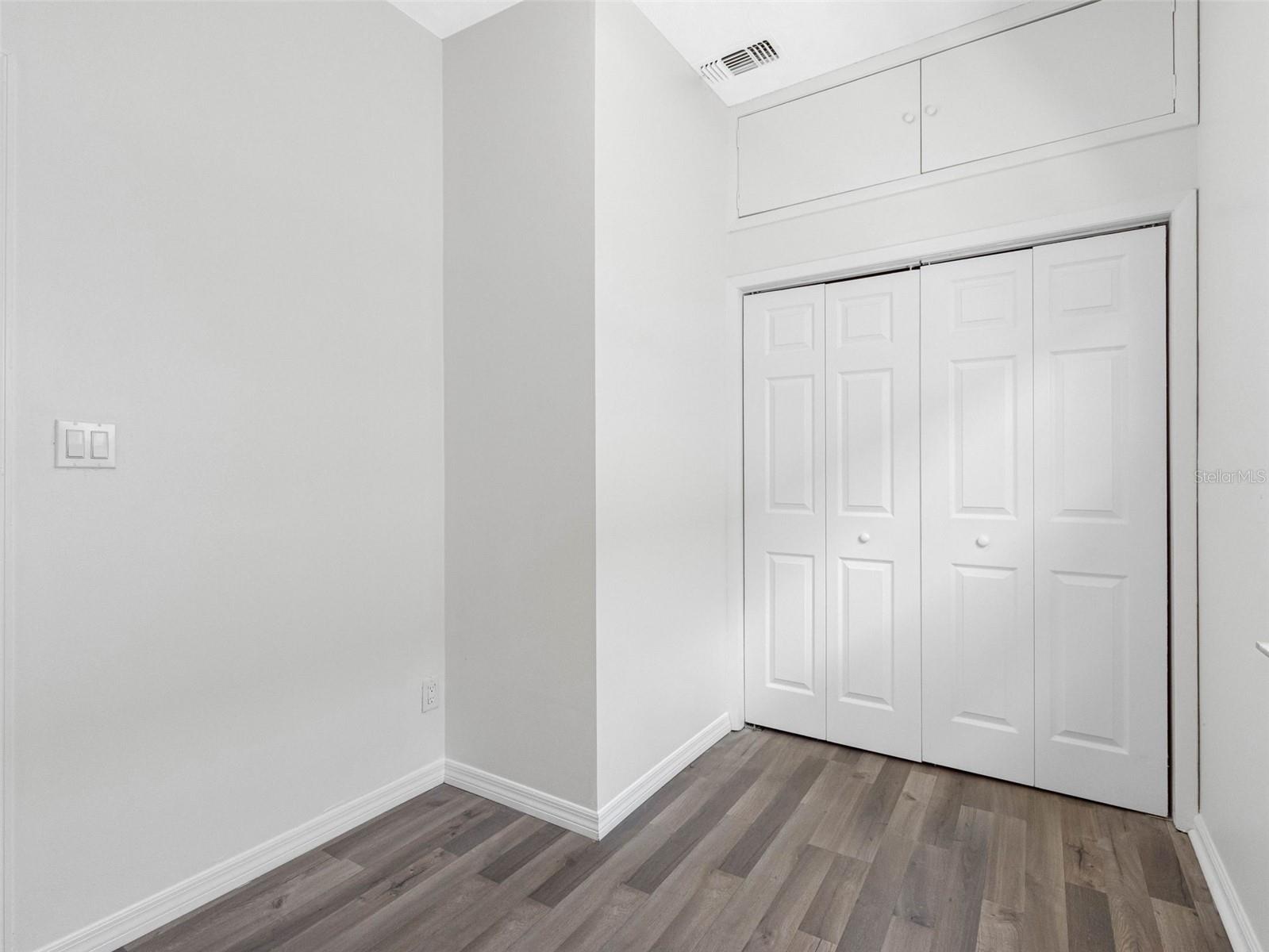 Image 43 of 59 For 2524 Cherry Street B