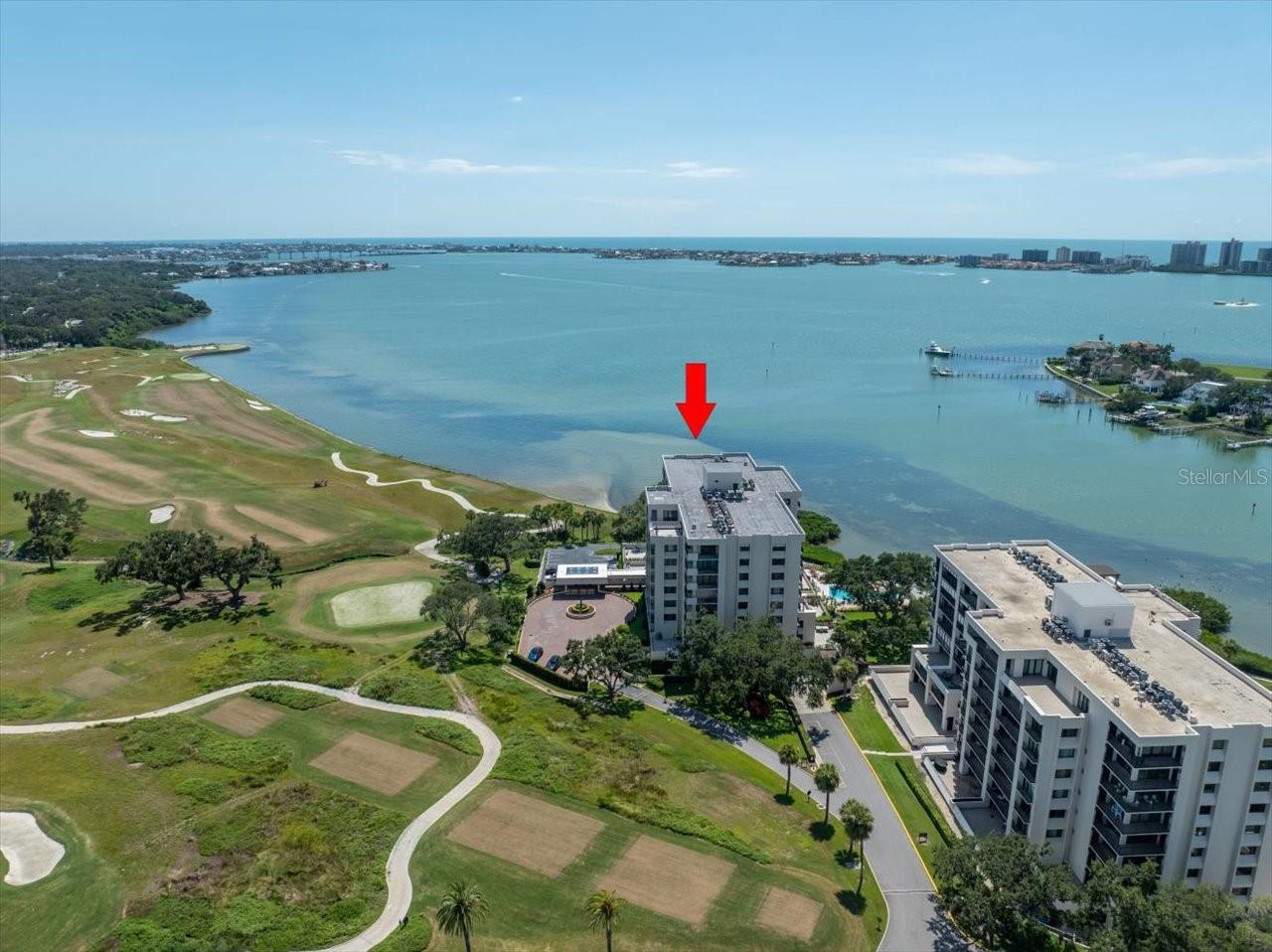Image 3 of 66 For 4 Belleview Boulevard 203
