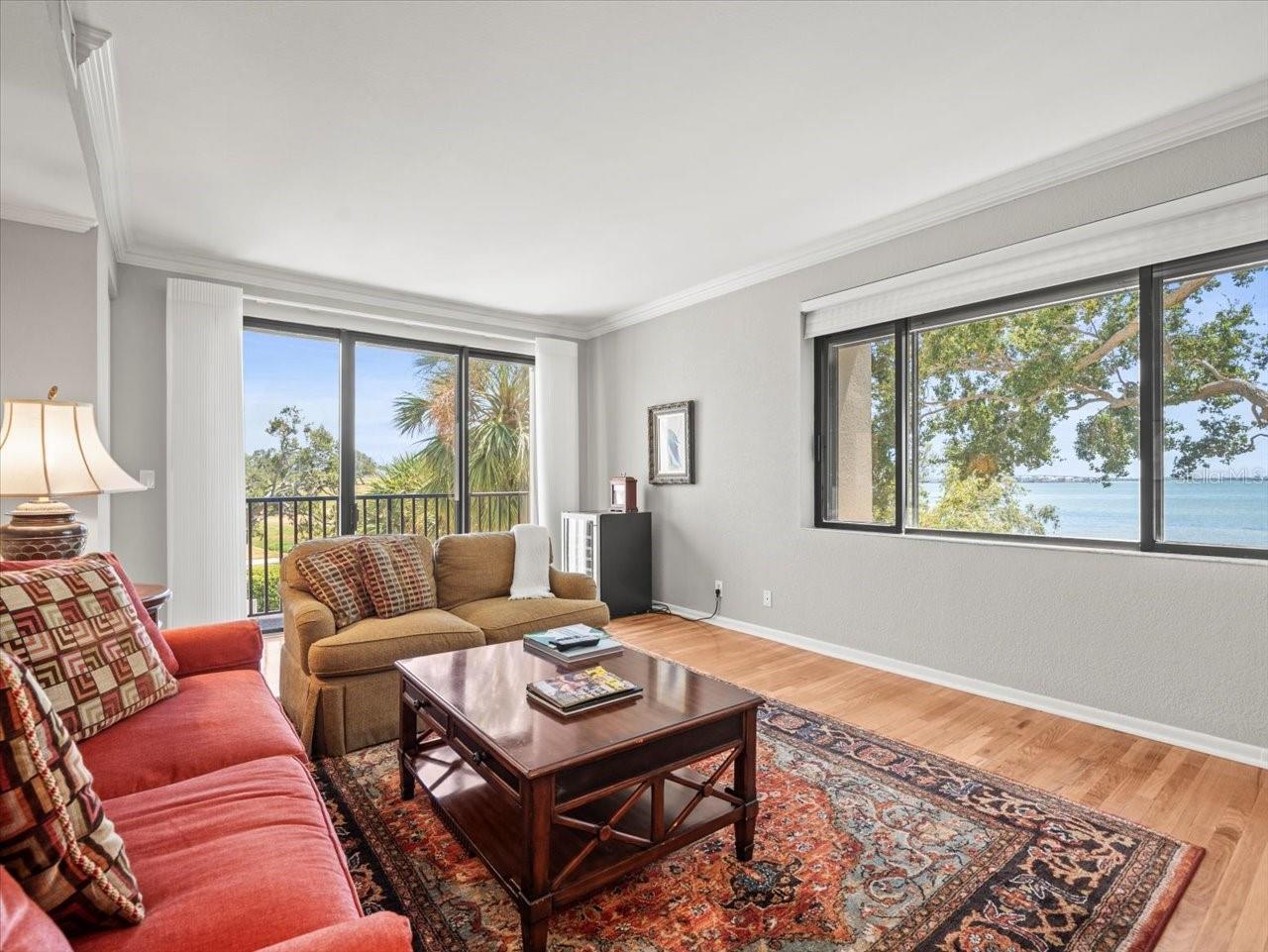 Image 40 of 66 For 4 Belleview Boulevard 203