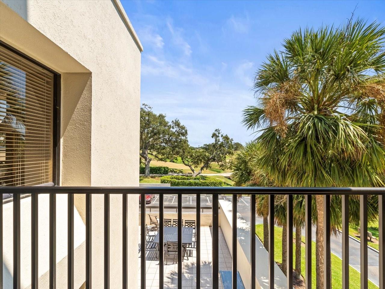 Image 42 of 66 For 4 Belleview Boulevard 203