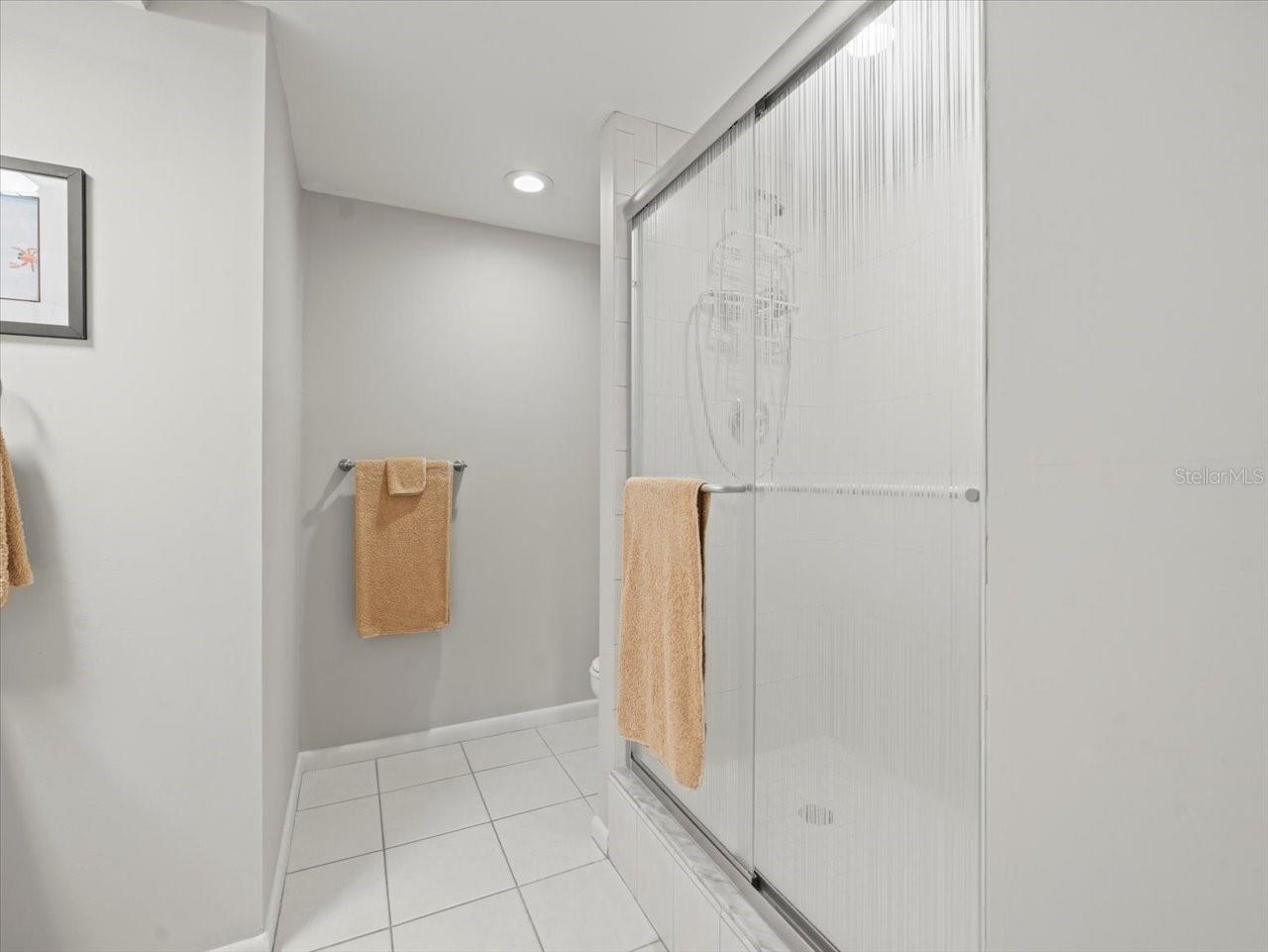 Image 59 of 66 For 4 Belleview Boulevard 203