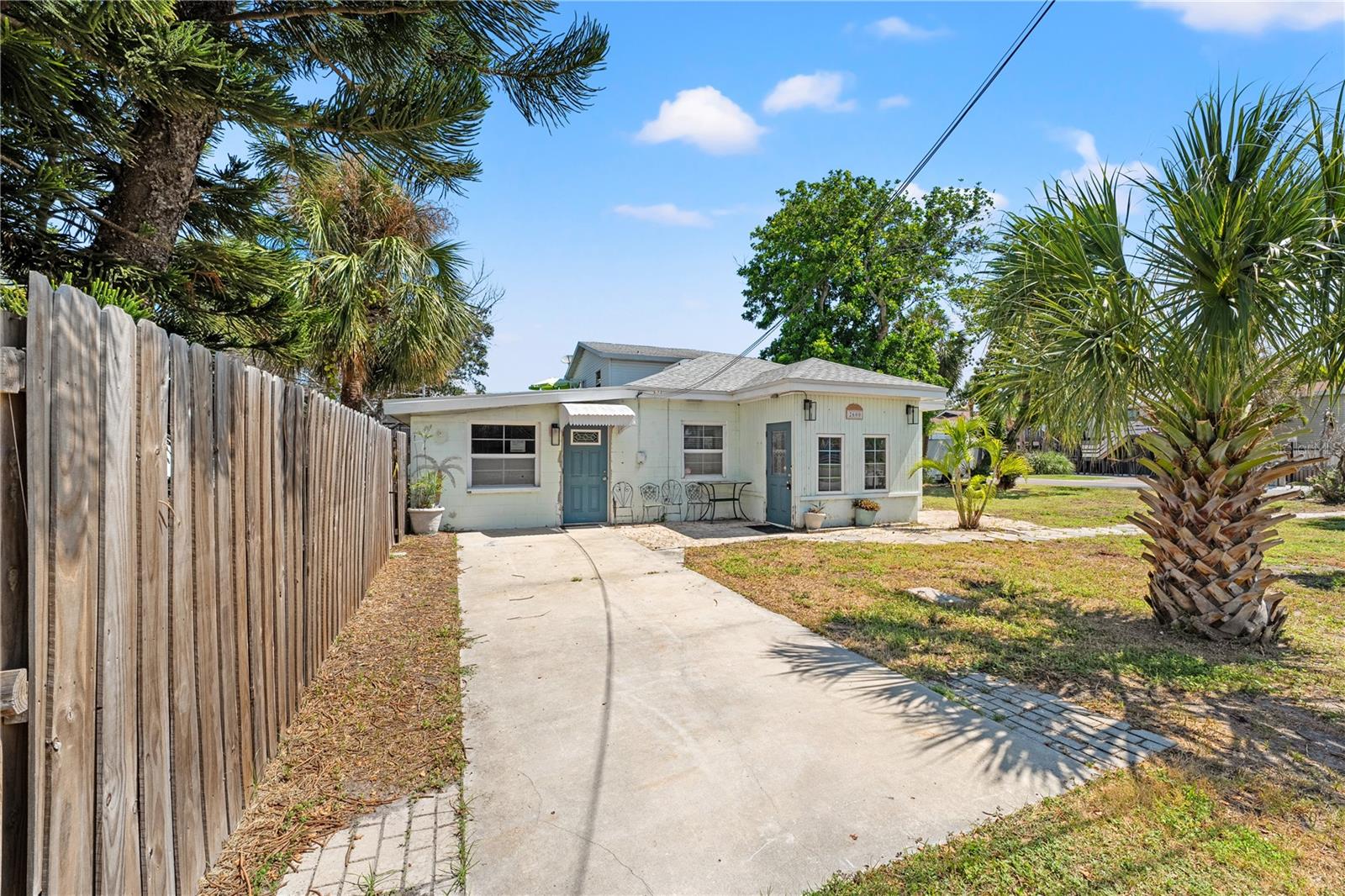 Image 35 of 40 For 2600 1st Street