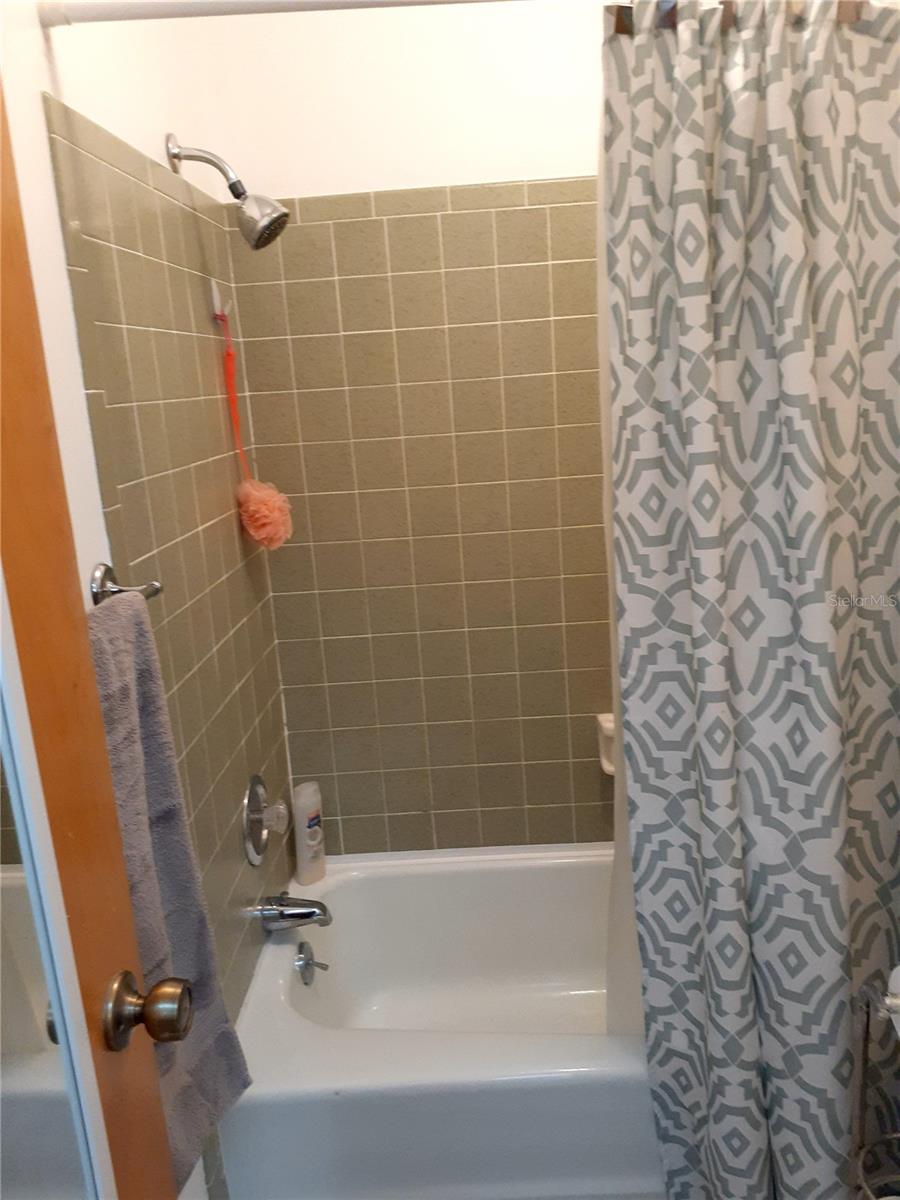 Image 18 of 28 For 8710 Lanway Drive